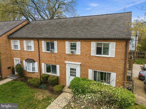 2901 16TH ROAD A S 2901A ARLINGTON VA 22204