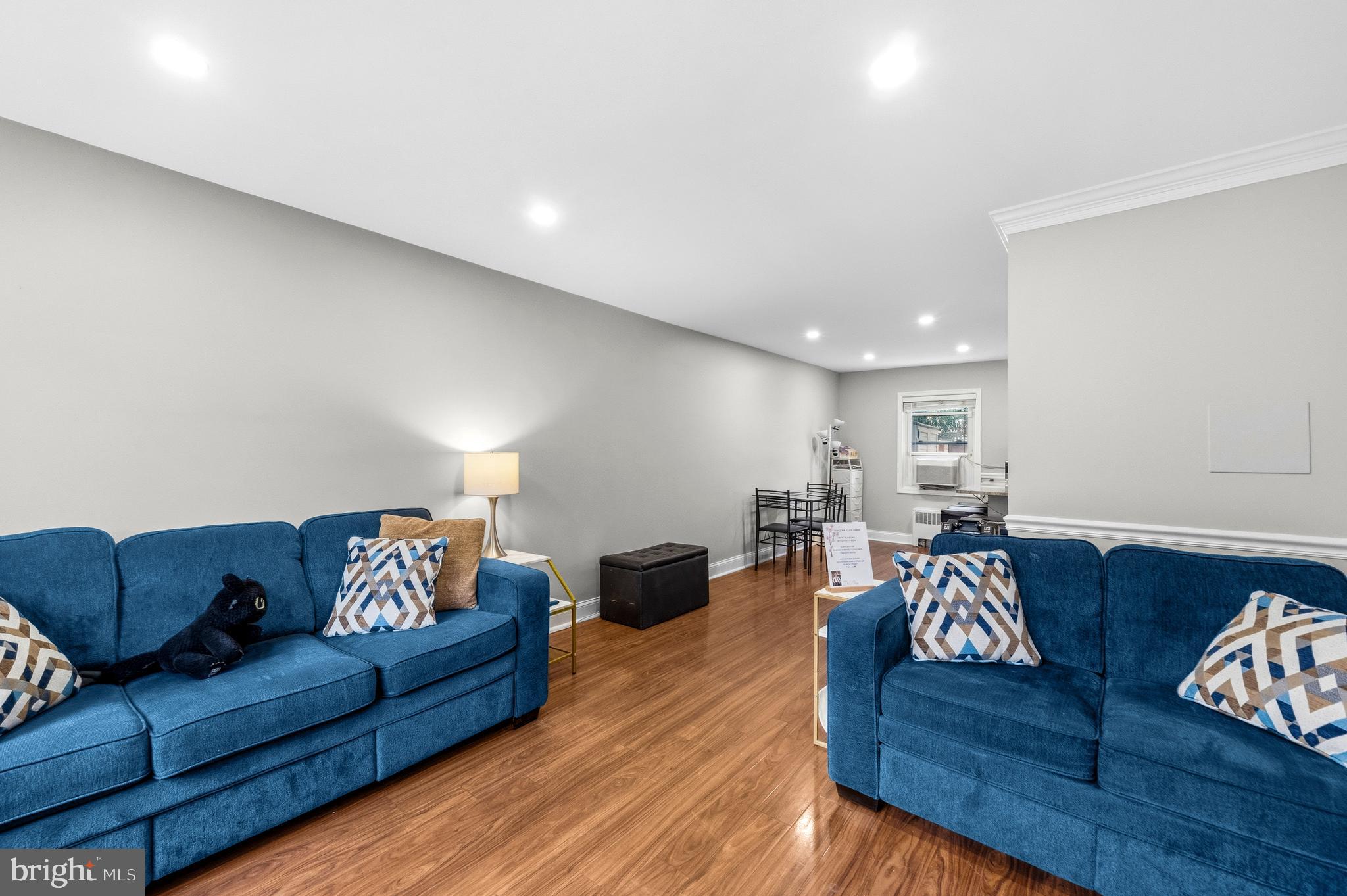 ARLINGTON COURT - Residential