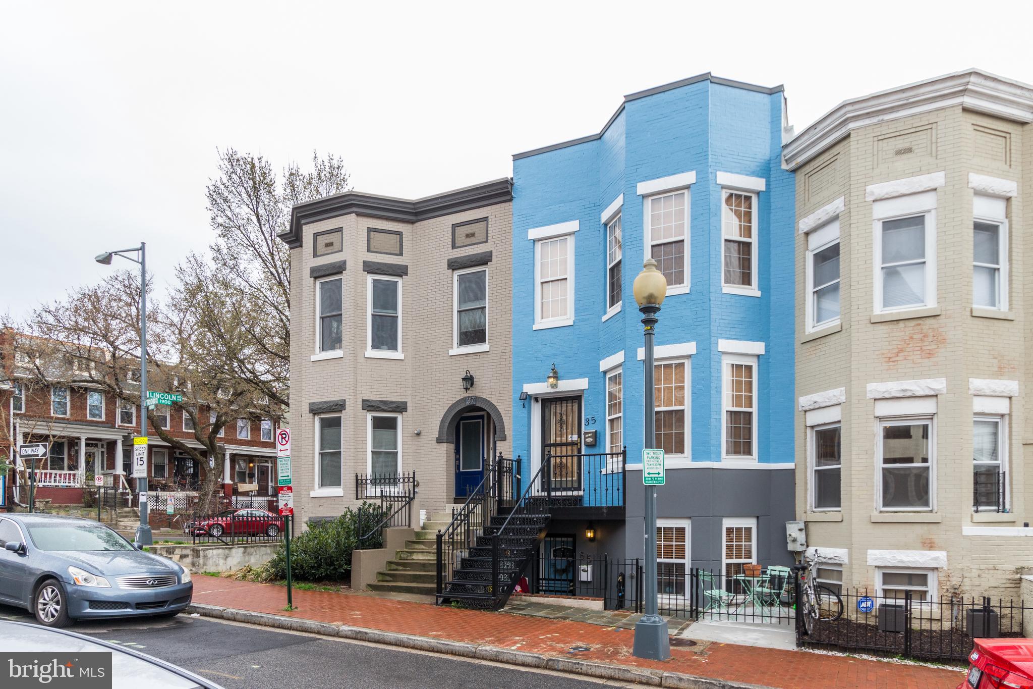 37 TODD PLACE NE 3