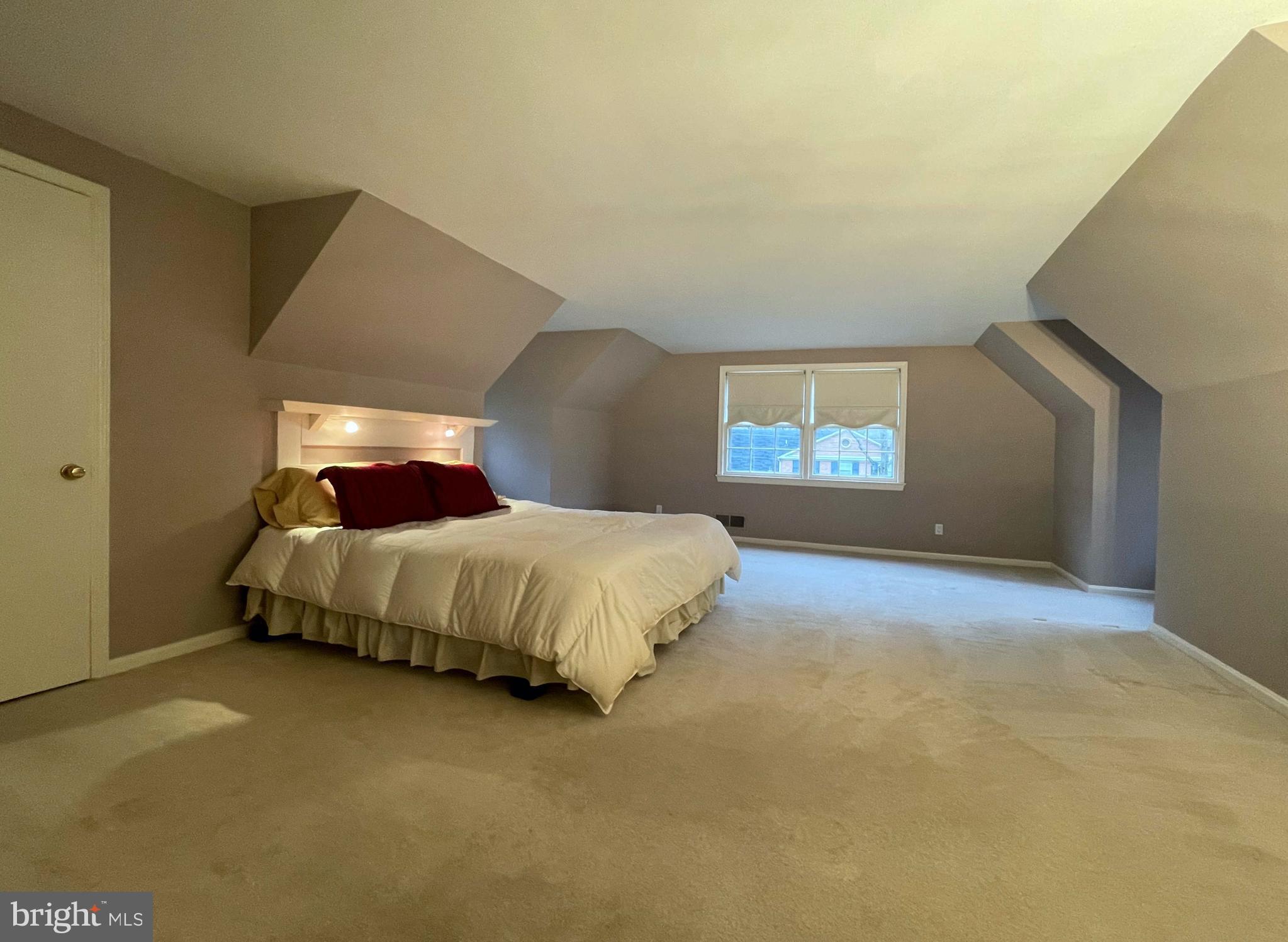 OLD FARM - Residential