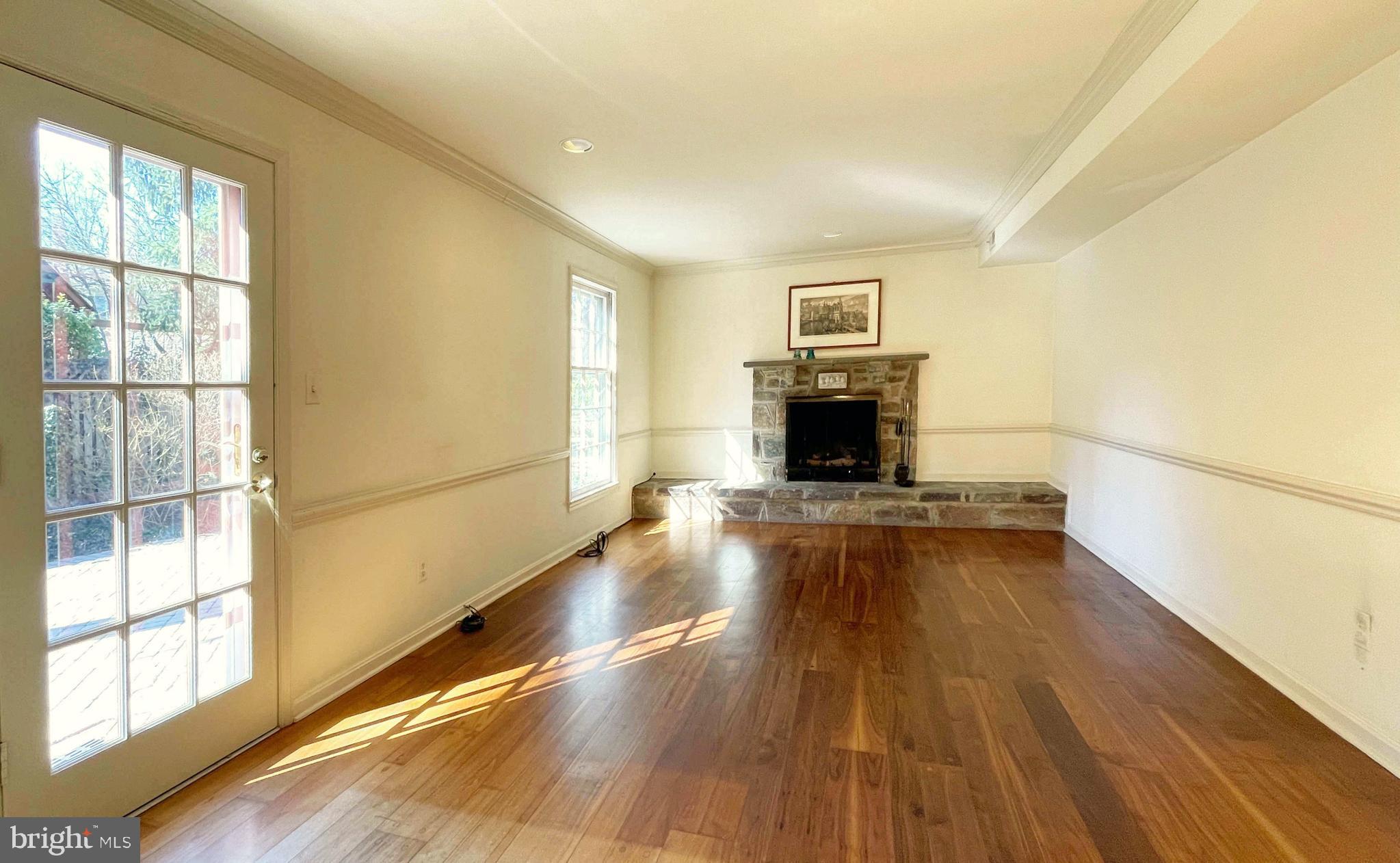 OLD FARM - Residential