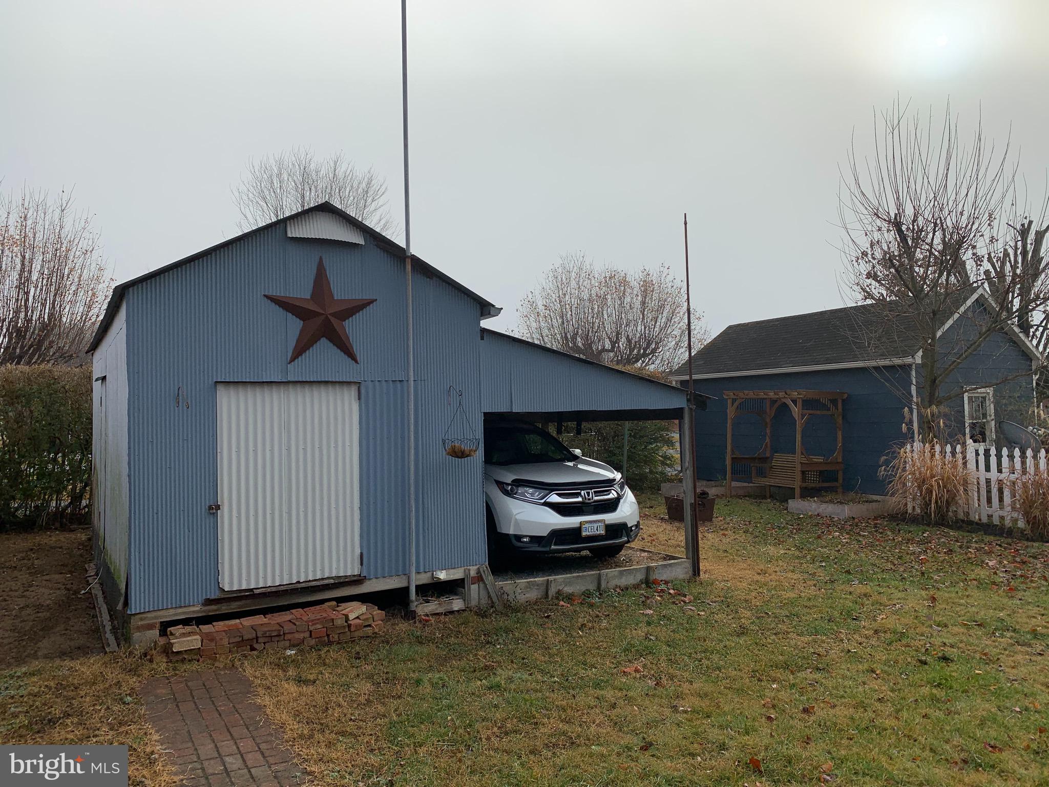 TOWN OF ELKTON - Residential