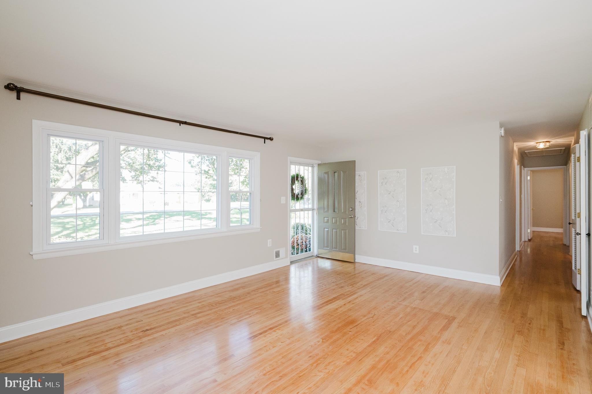 1009 E WHEEL ROAD