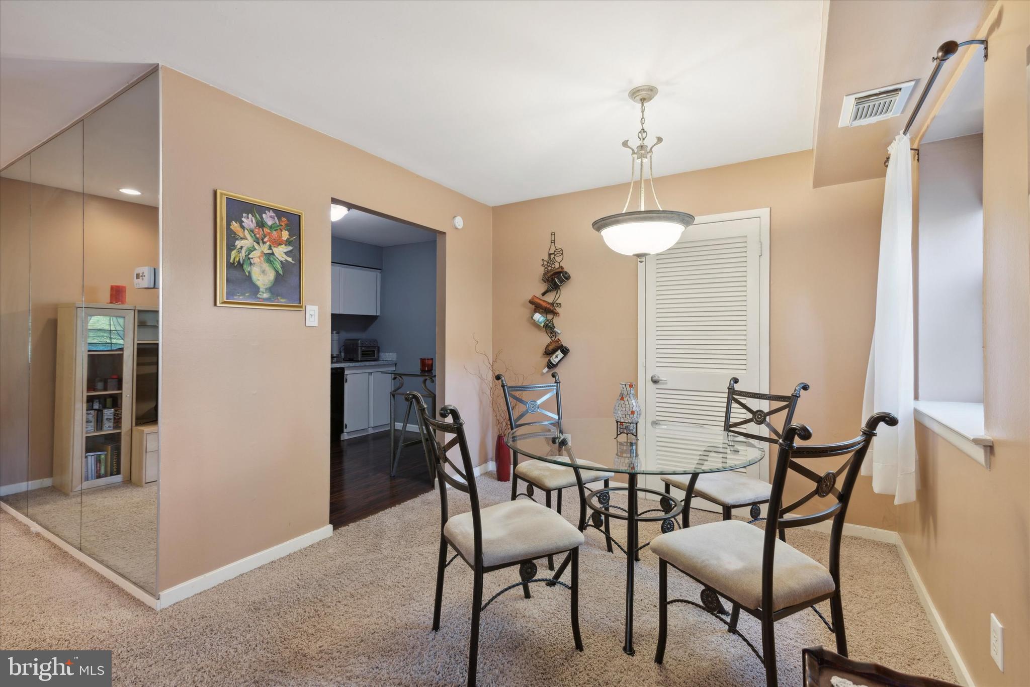 GYPSY LANE CONDOS - Residential