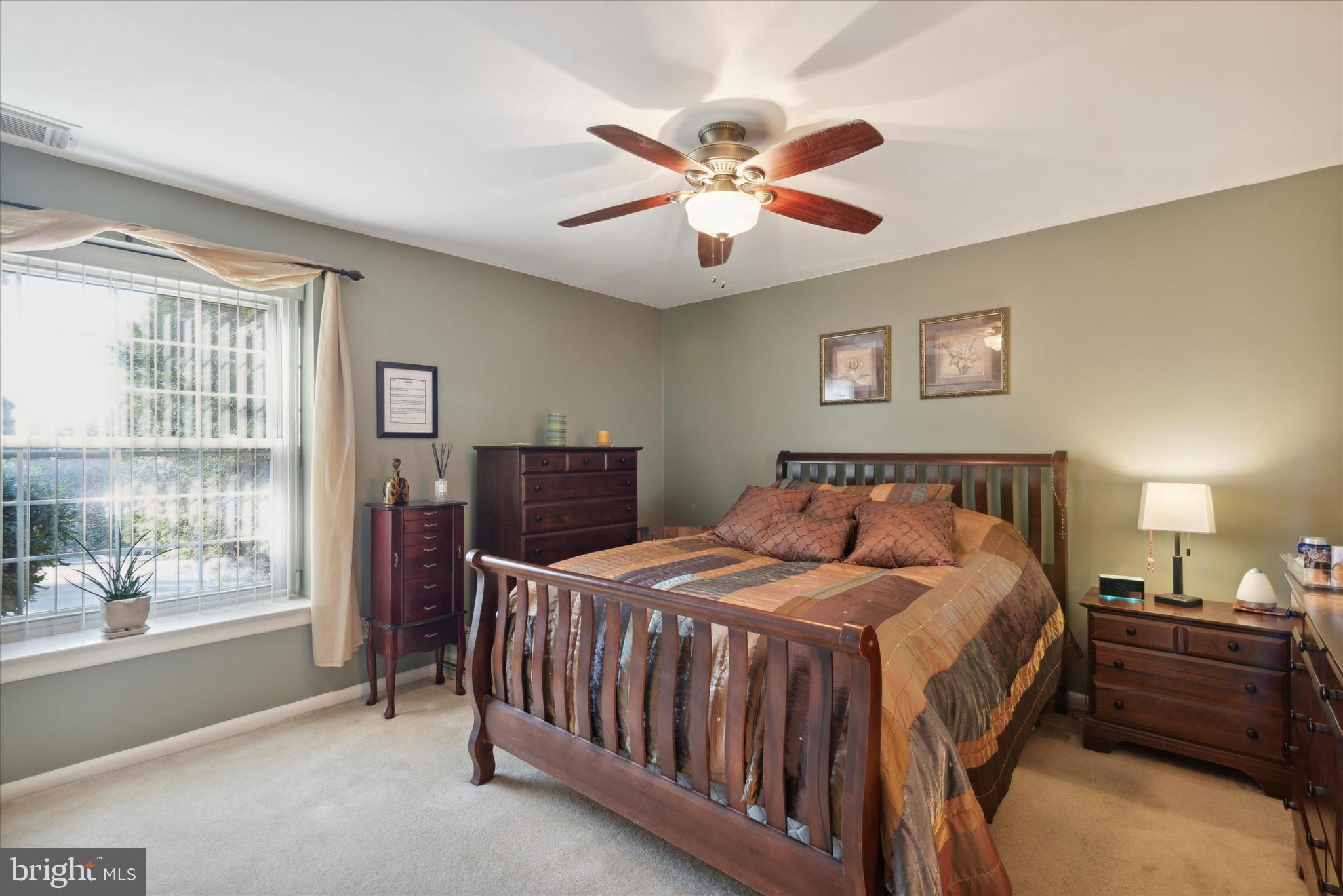 GYPSY LANE CONDOS - Residential