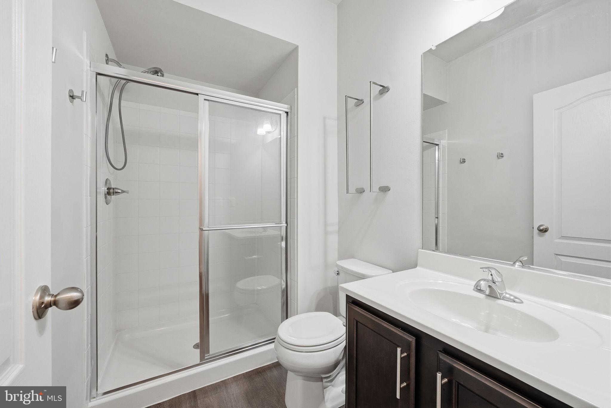 SEVERN HOLLOW - Residential