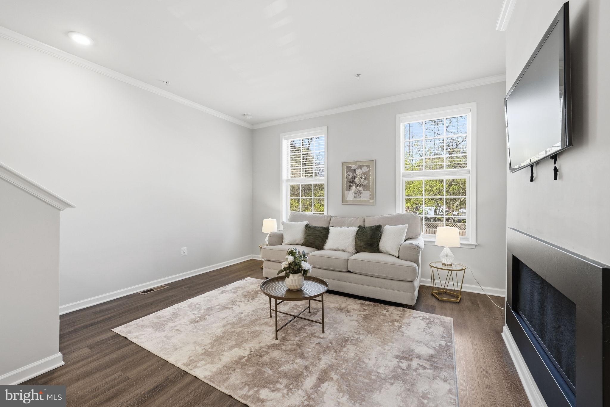 SEVERN HOLLOW - Residential