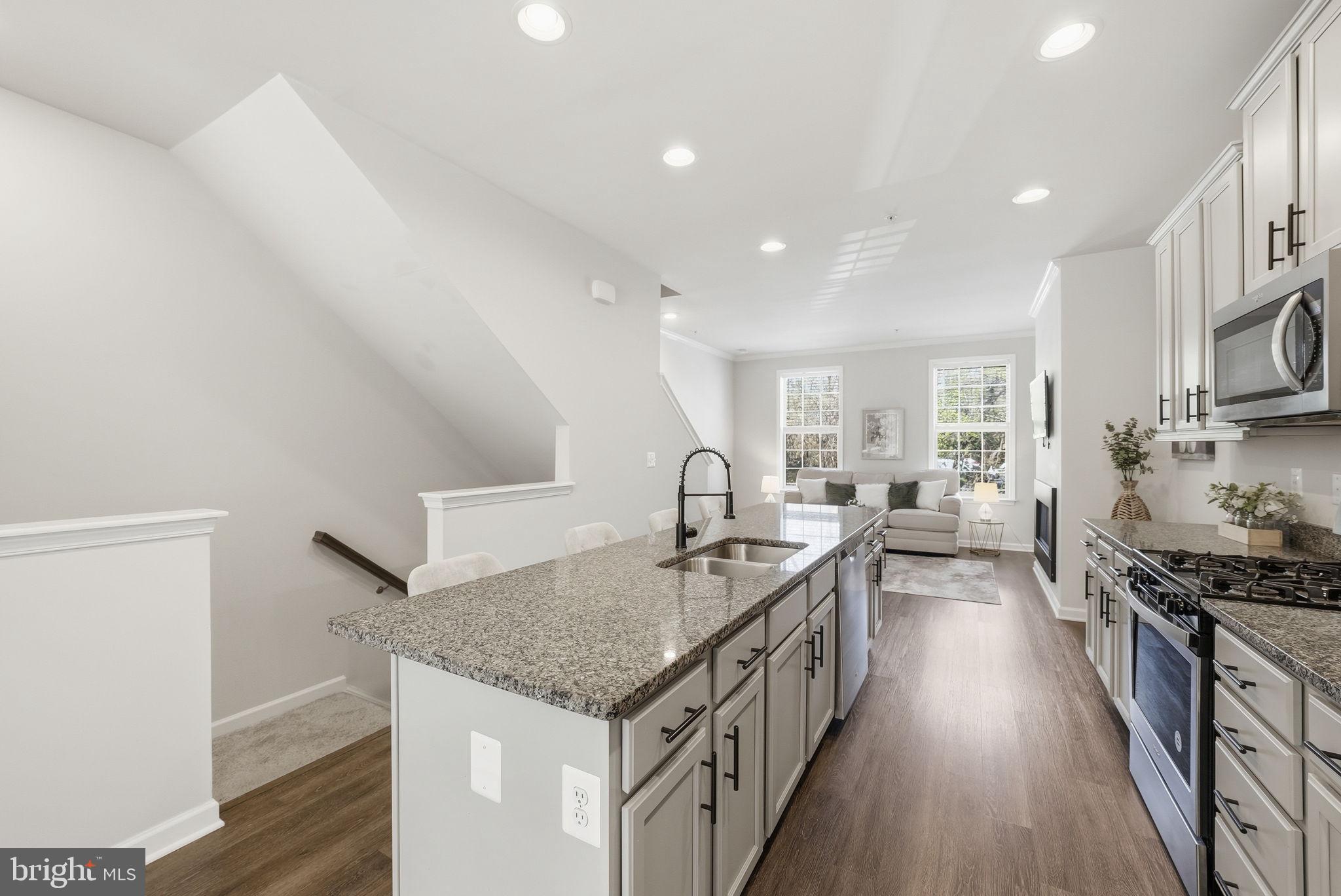 SEVERN HOLLOW - Residential