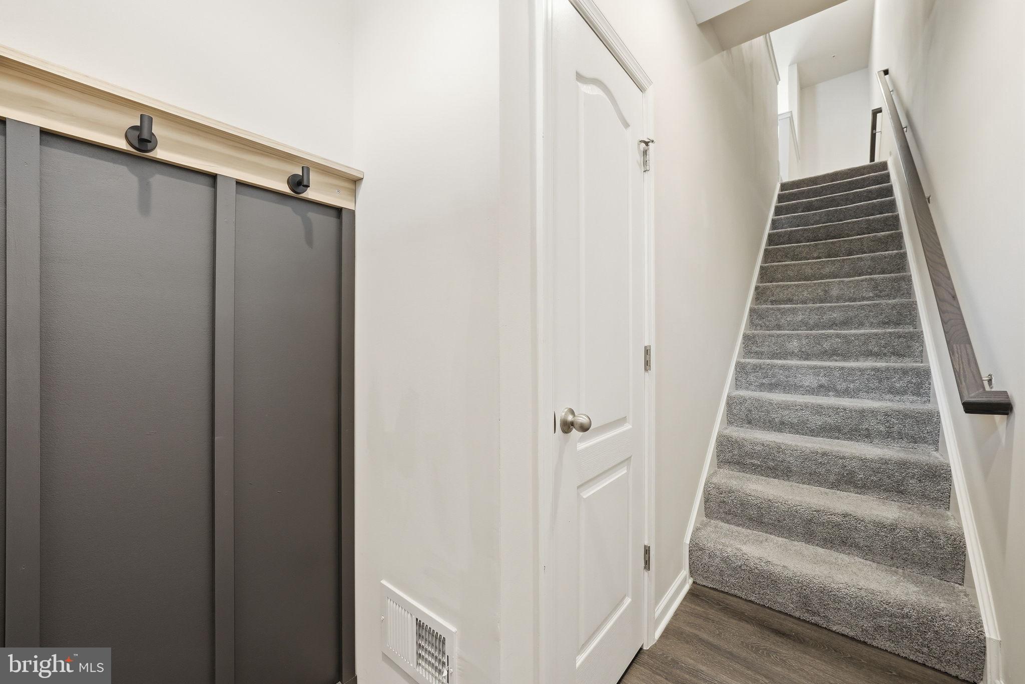 SEVERN HOLLOW - Residential