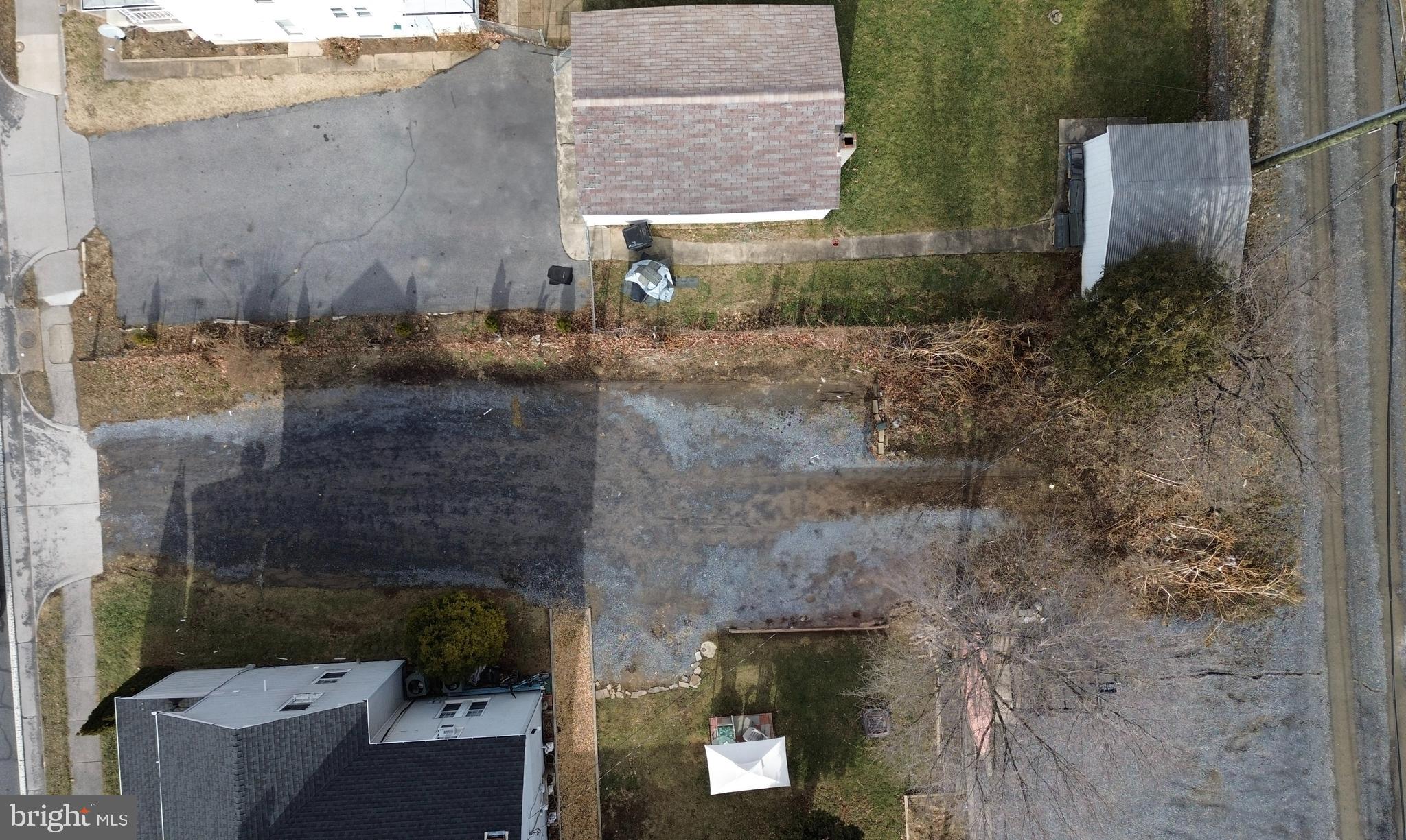 WINCHESTER CITY - Land