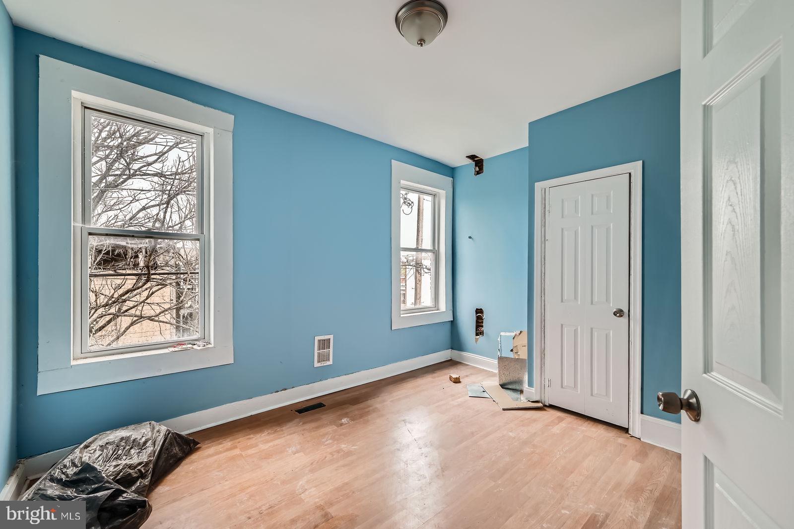 WINCHESTER - Residential