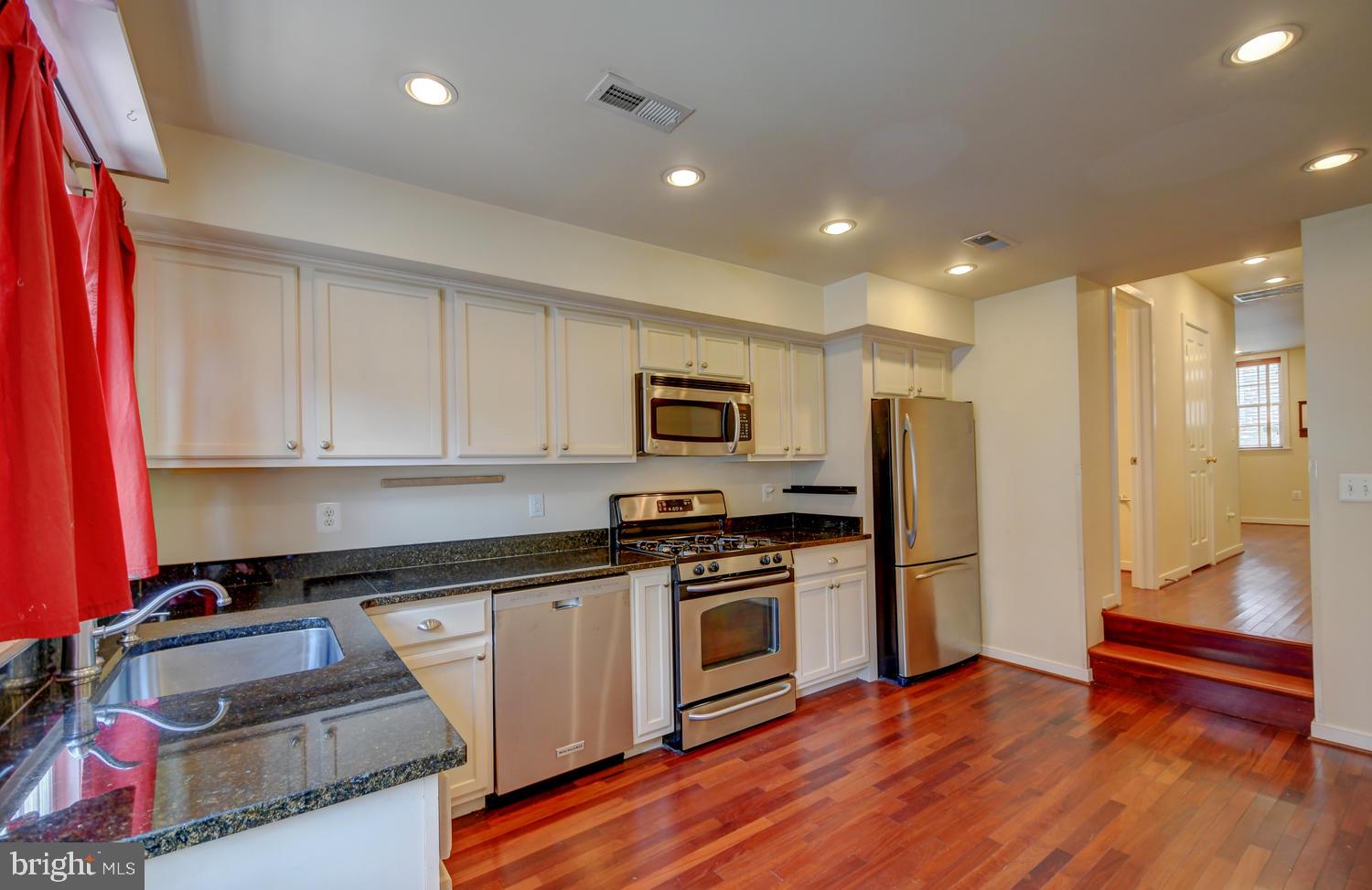 UPPER FELLS POINT - Residential