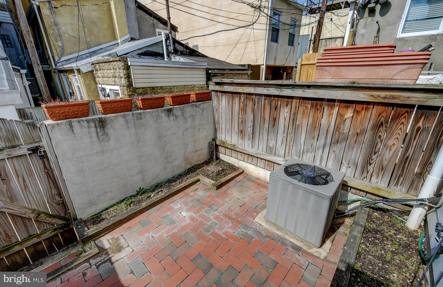 UPPER FELLS POINT - Residential