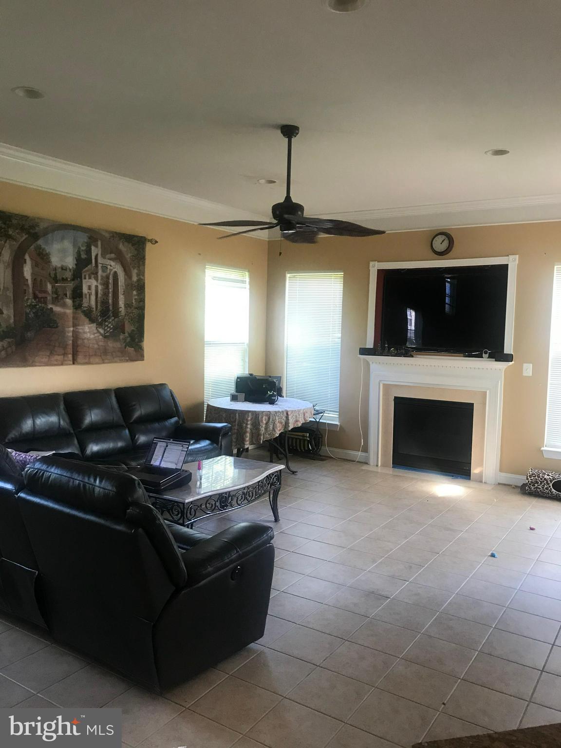 BROADLANDS SOUTH - Residential