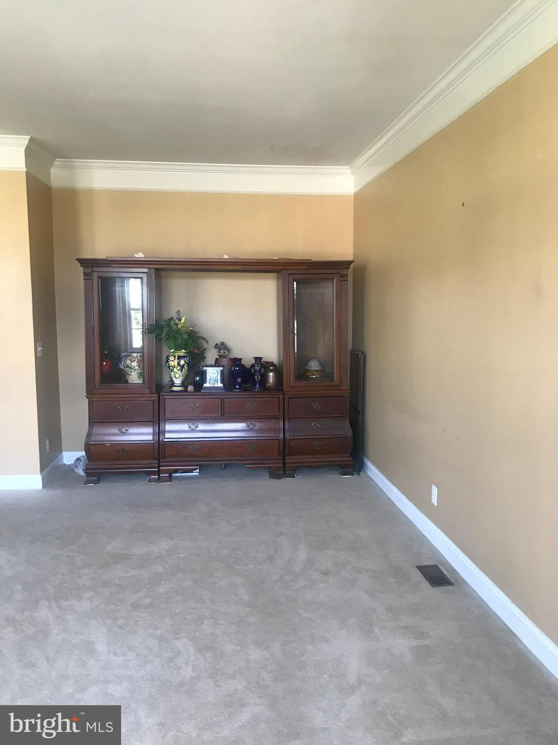 BROADLANDS SOUTH - Residential