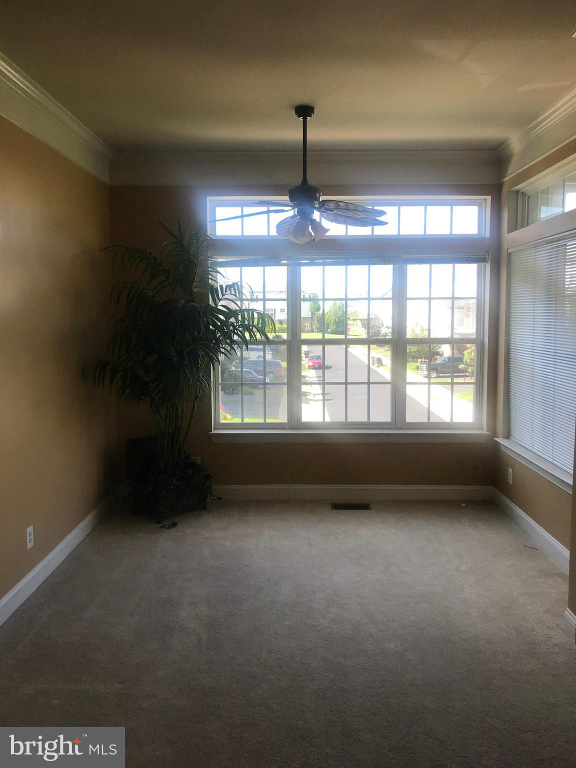 BROADLANDS SOUTH - Residential