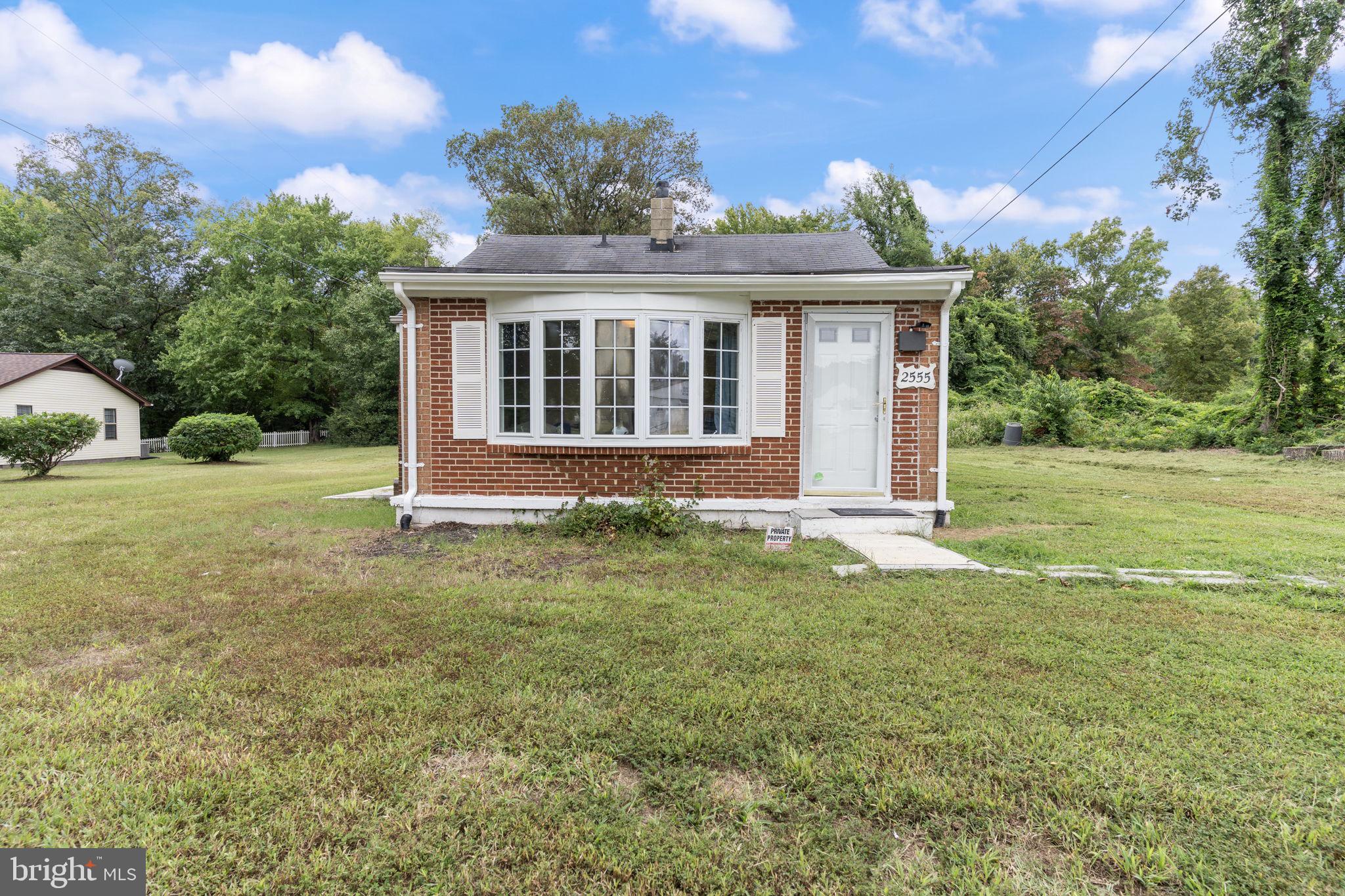 2555 MARSHALL HALL ROAD