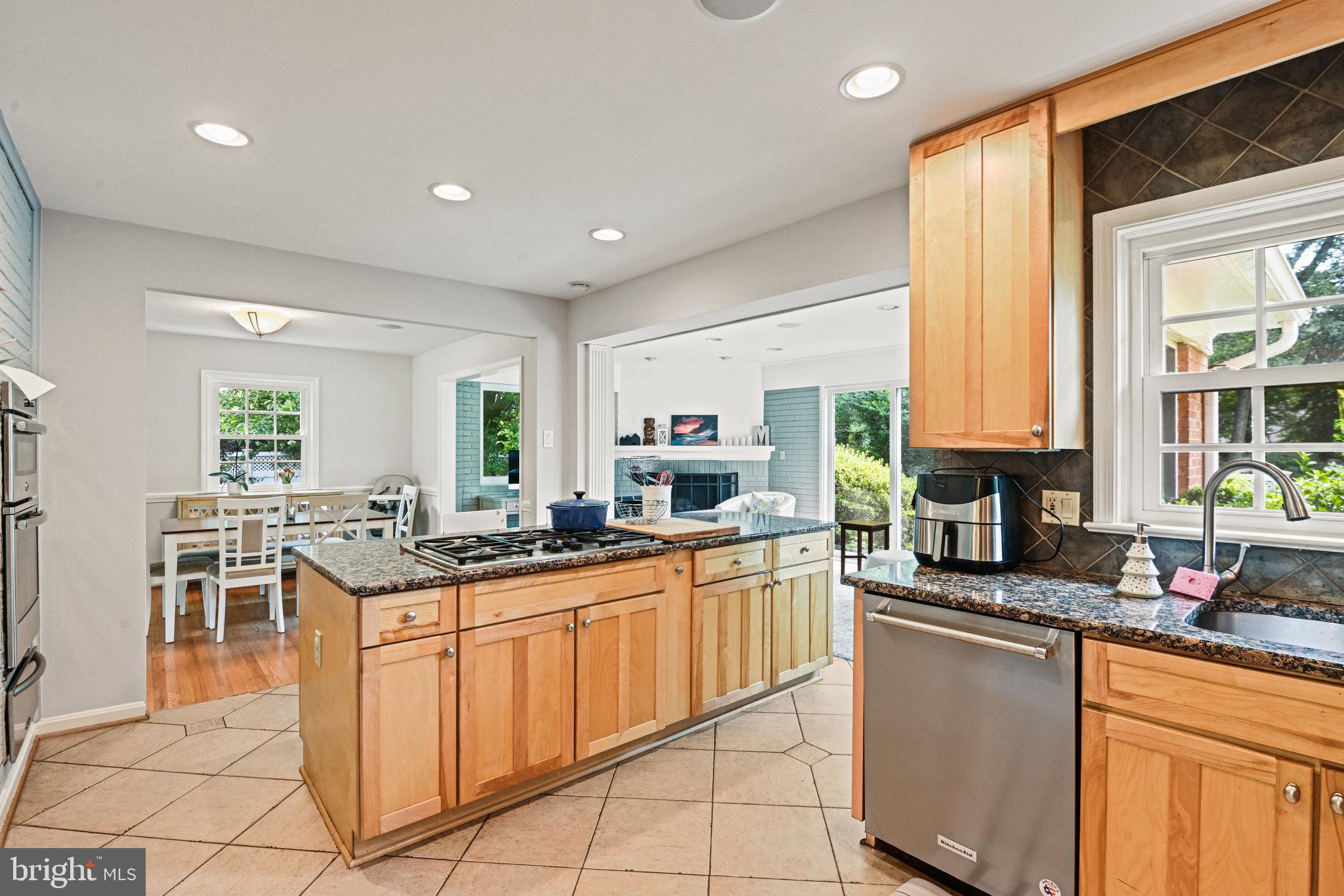 OAKDALE PARK - Residential