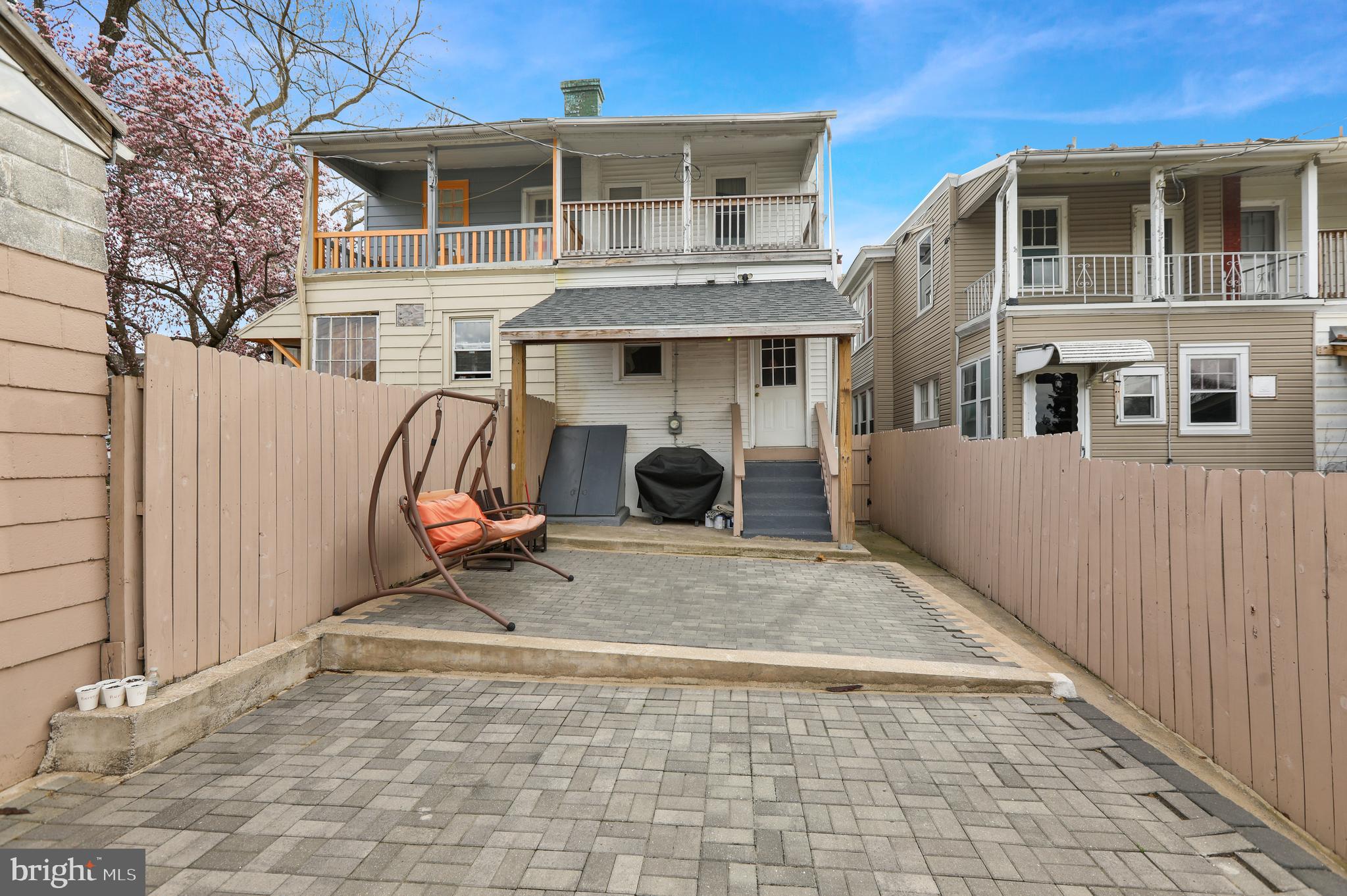 MILLMONT - Residential