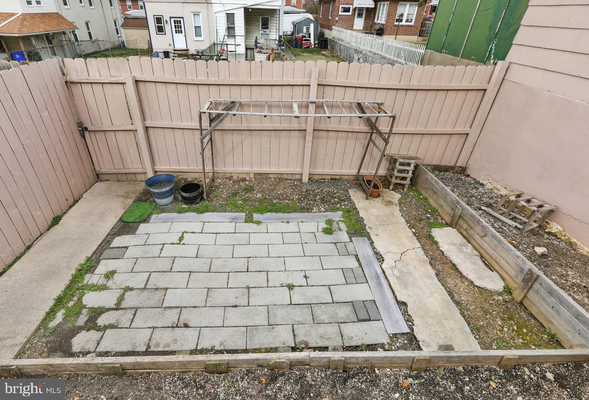 MILLMONT - Residential