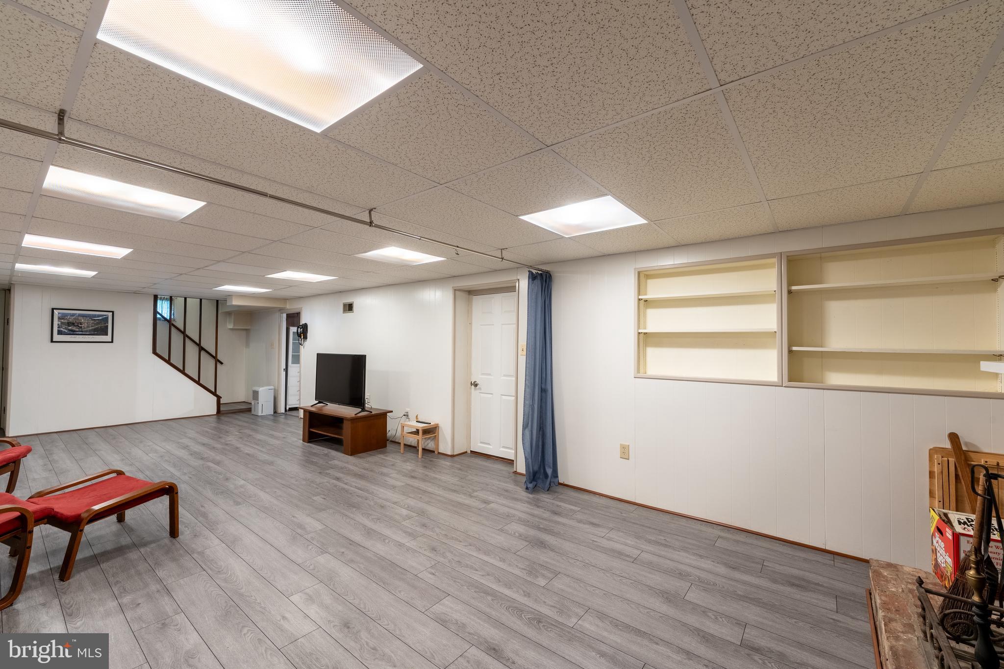 ACADEMY ACRES - Residential