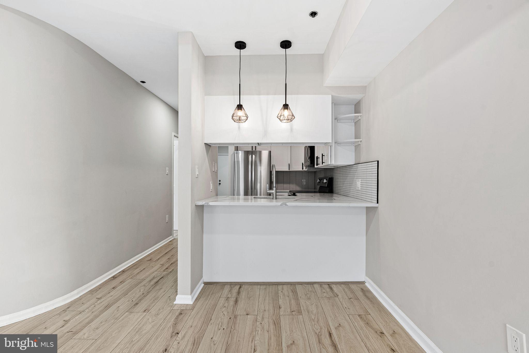 CLASSIC COURT - Residential