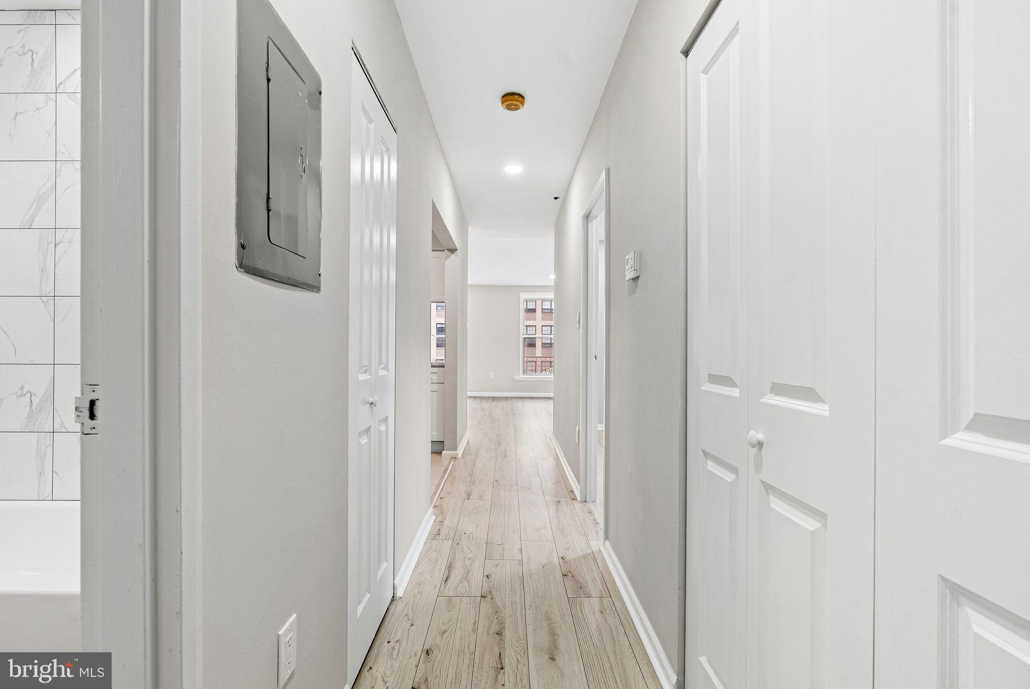 CLASSIC COURT - Residential