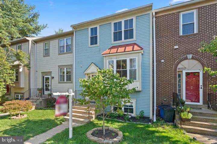 18005 SUNSET LAKE COURT