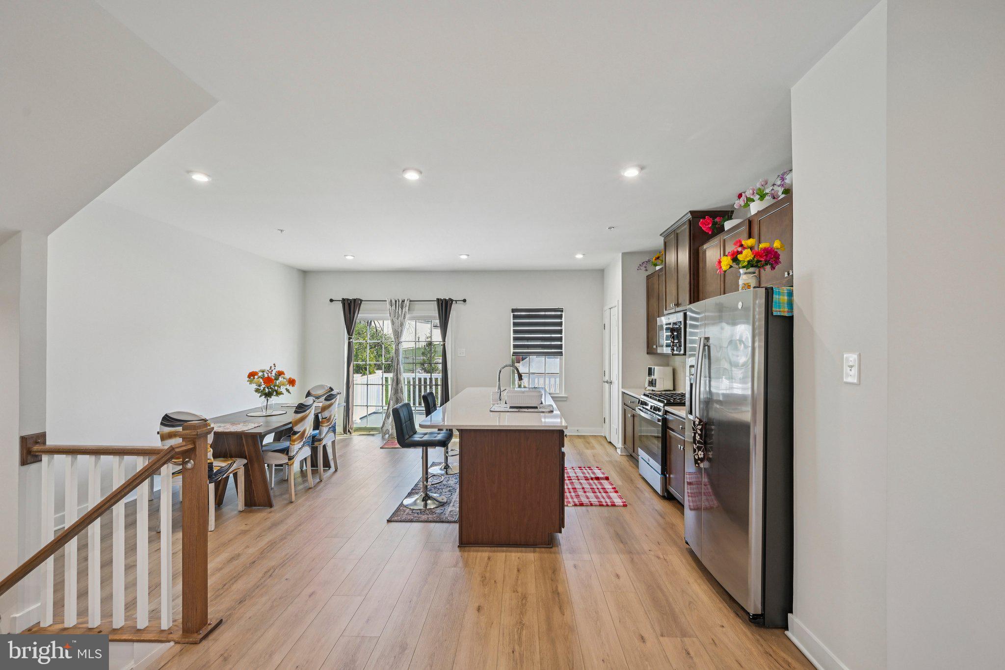 EXTON WALK TOWNS - Residential