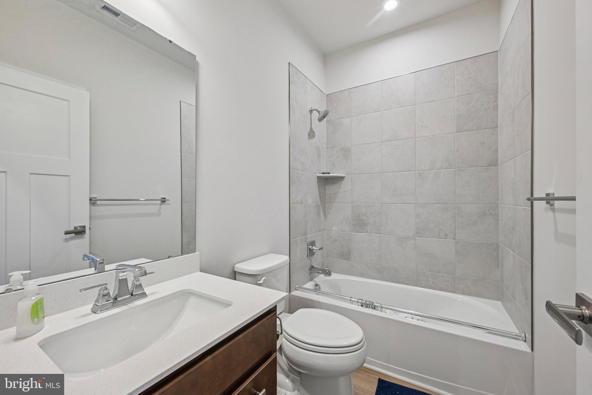 EXTON WALK TOWNS - Residential