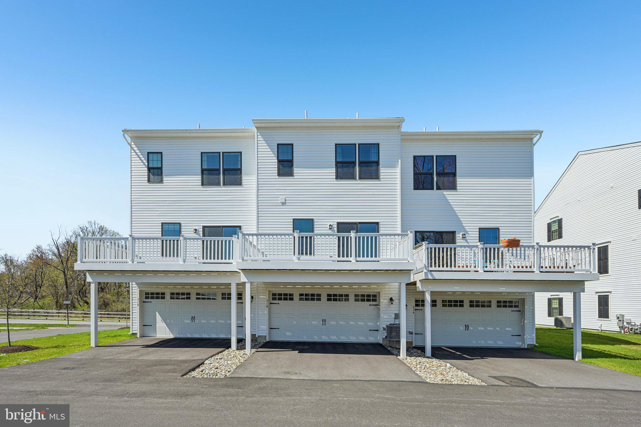 EXTON WALK TOWNS - Residential