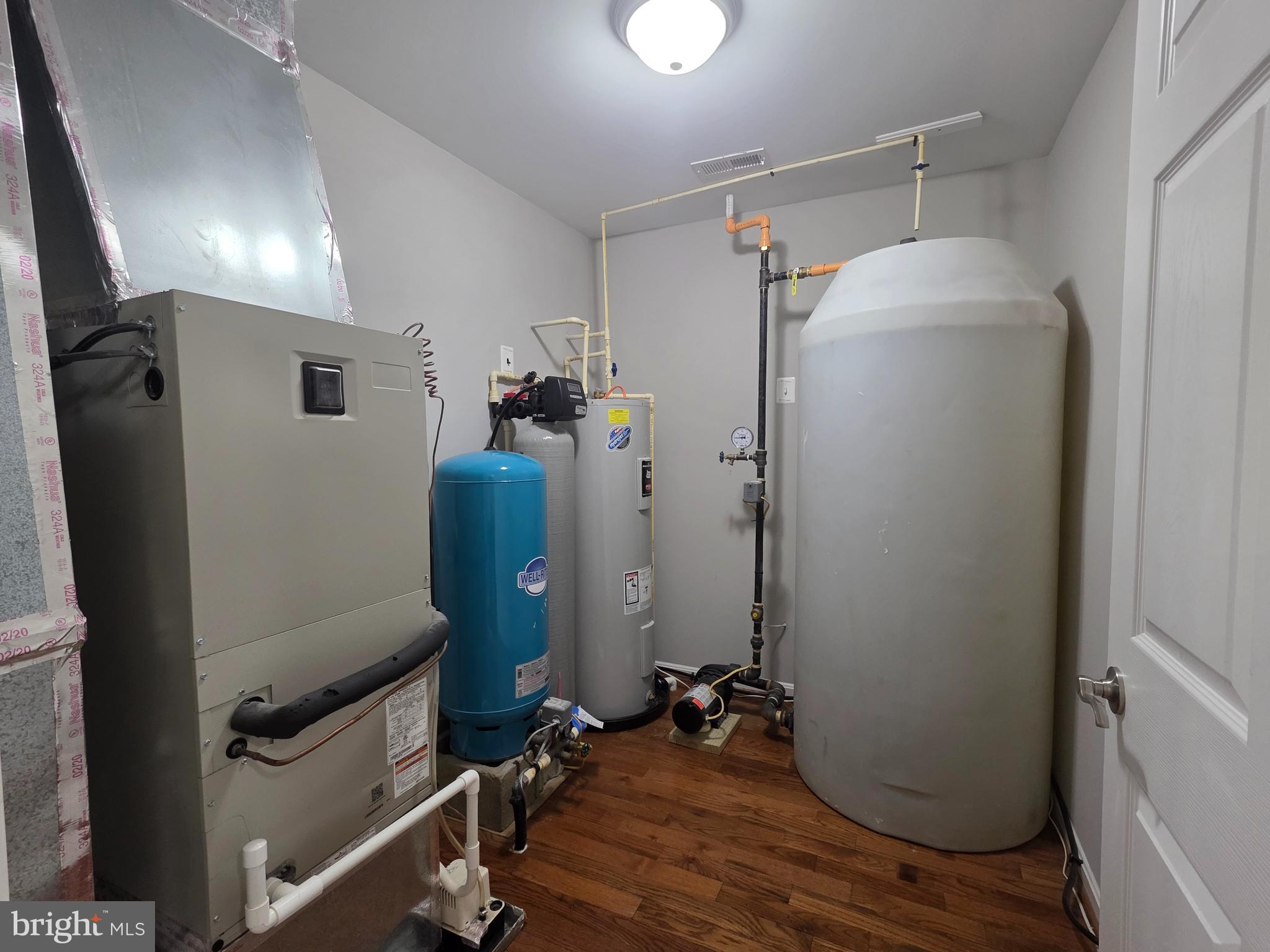 HERMANVILLE RD - Residential