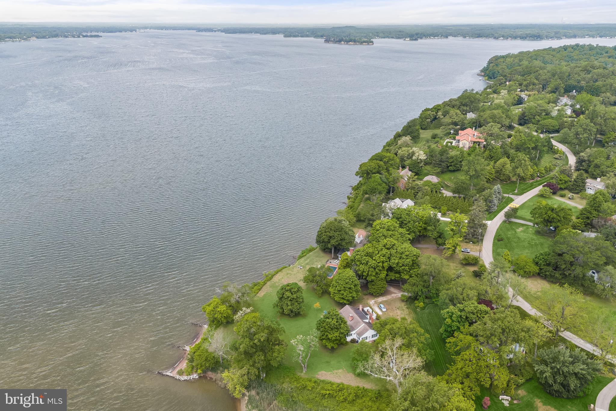 GIBSON ISLAND - Residential