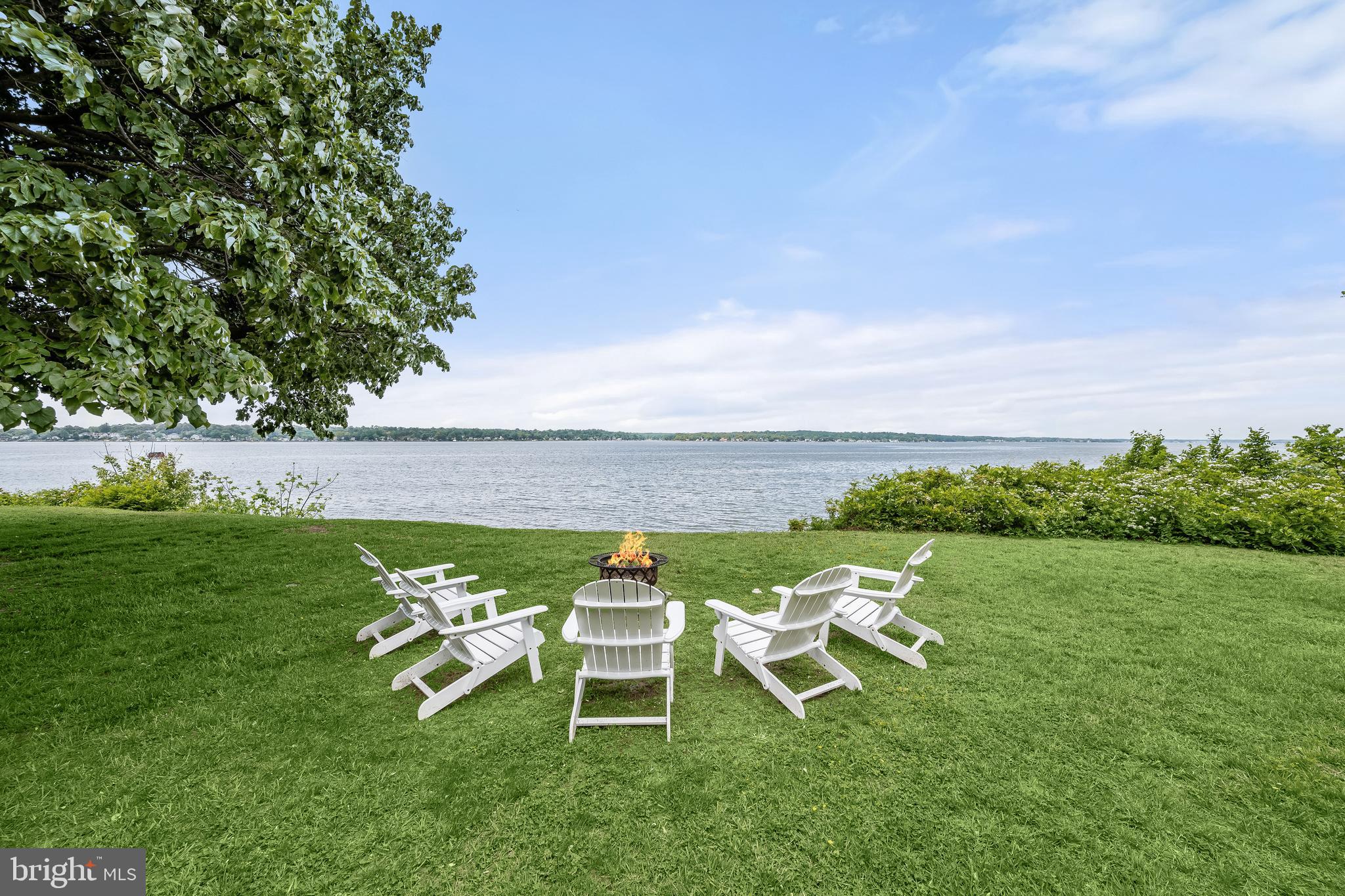 GIBSON ISLAND - Residential