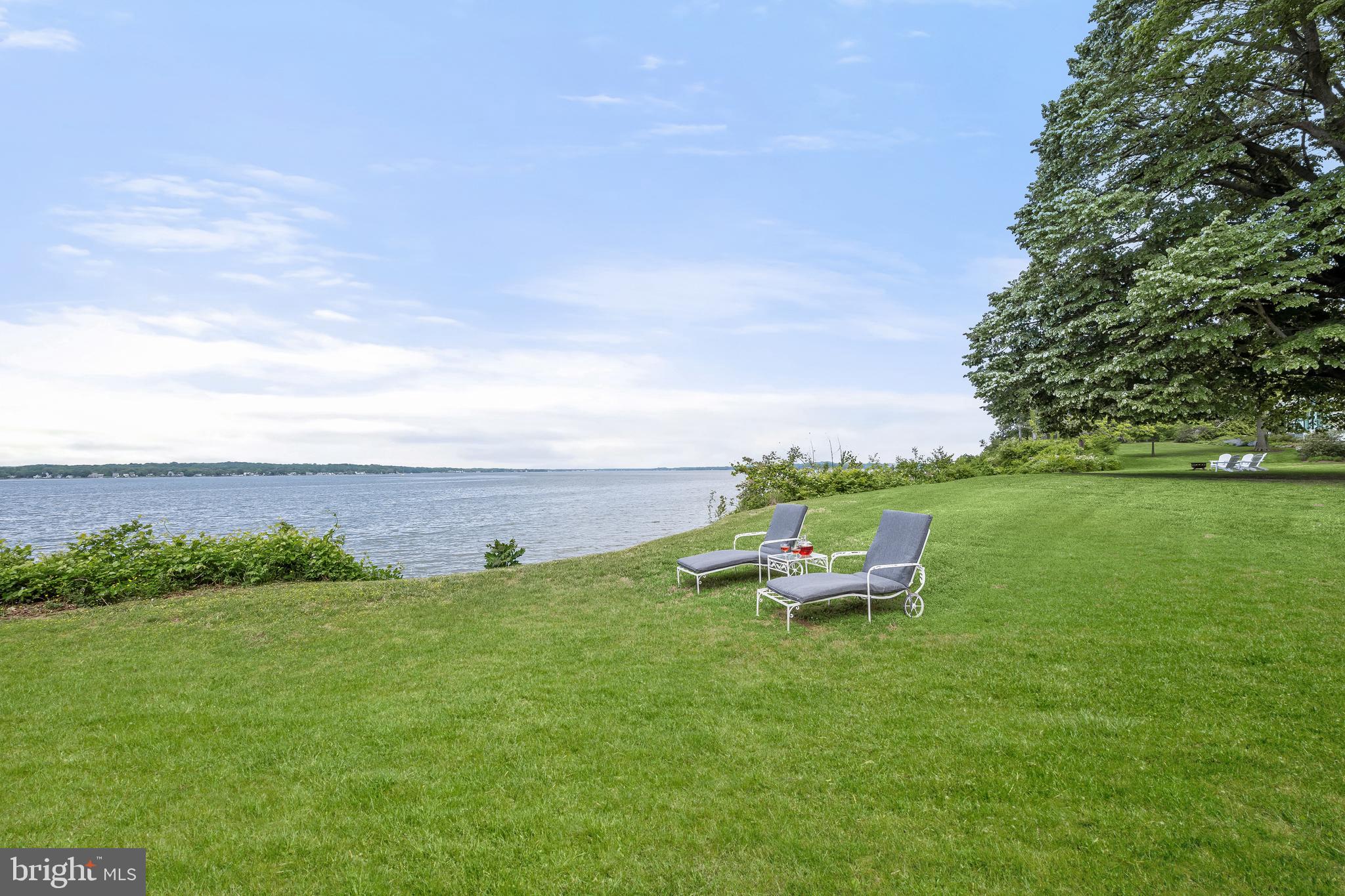 GIBSON ISLAND - Residential