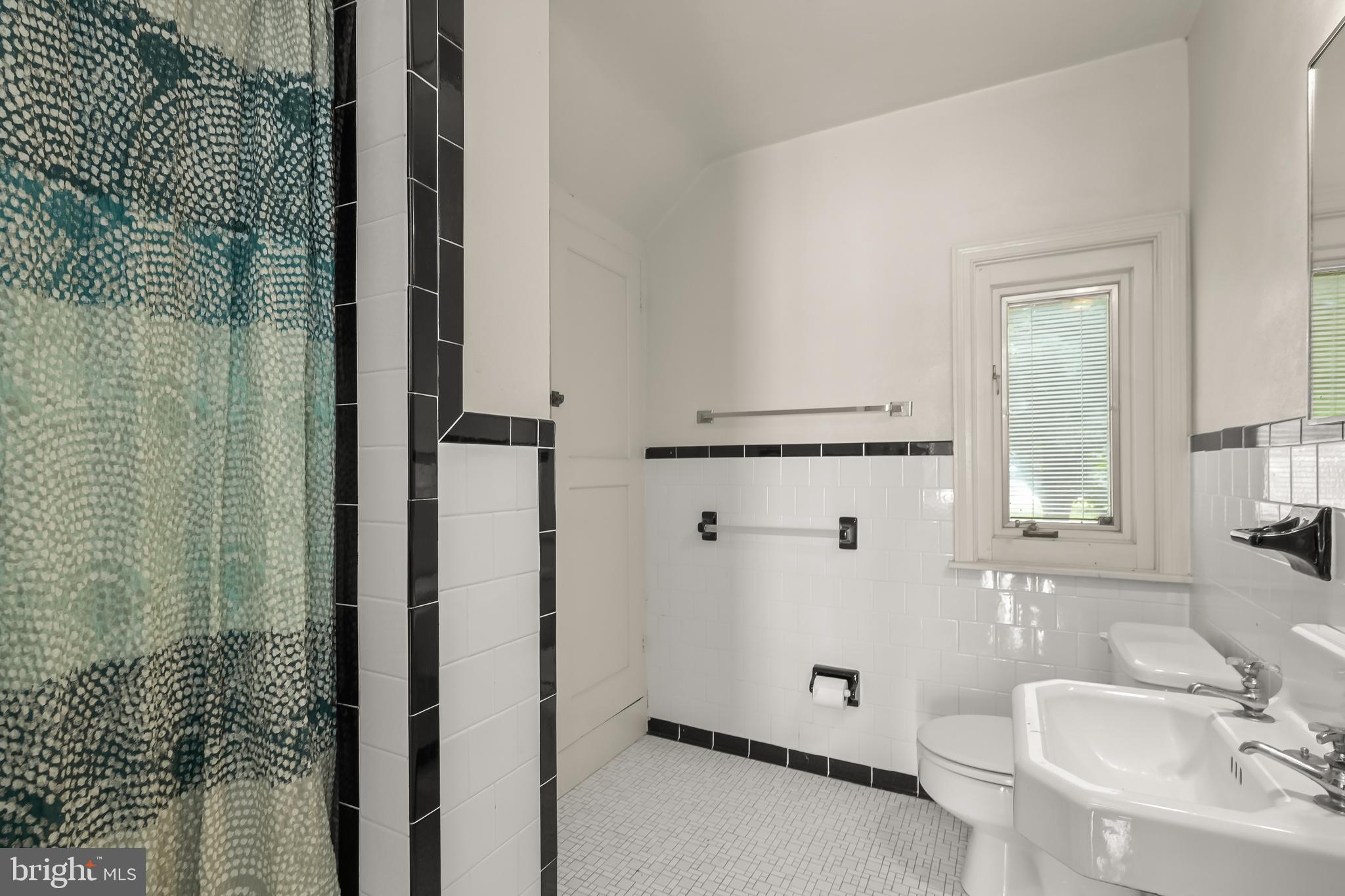 GIBSON ISLAND - Residential