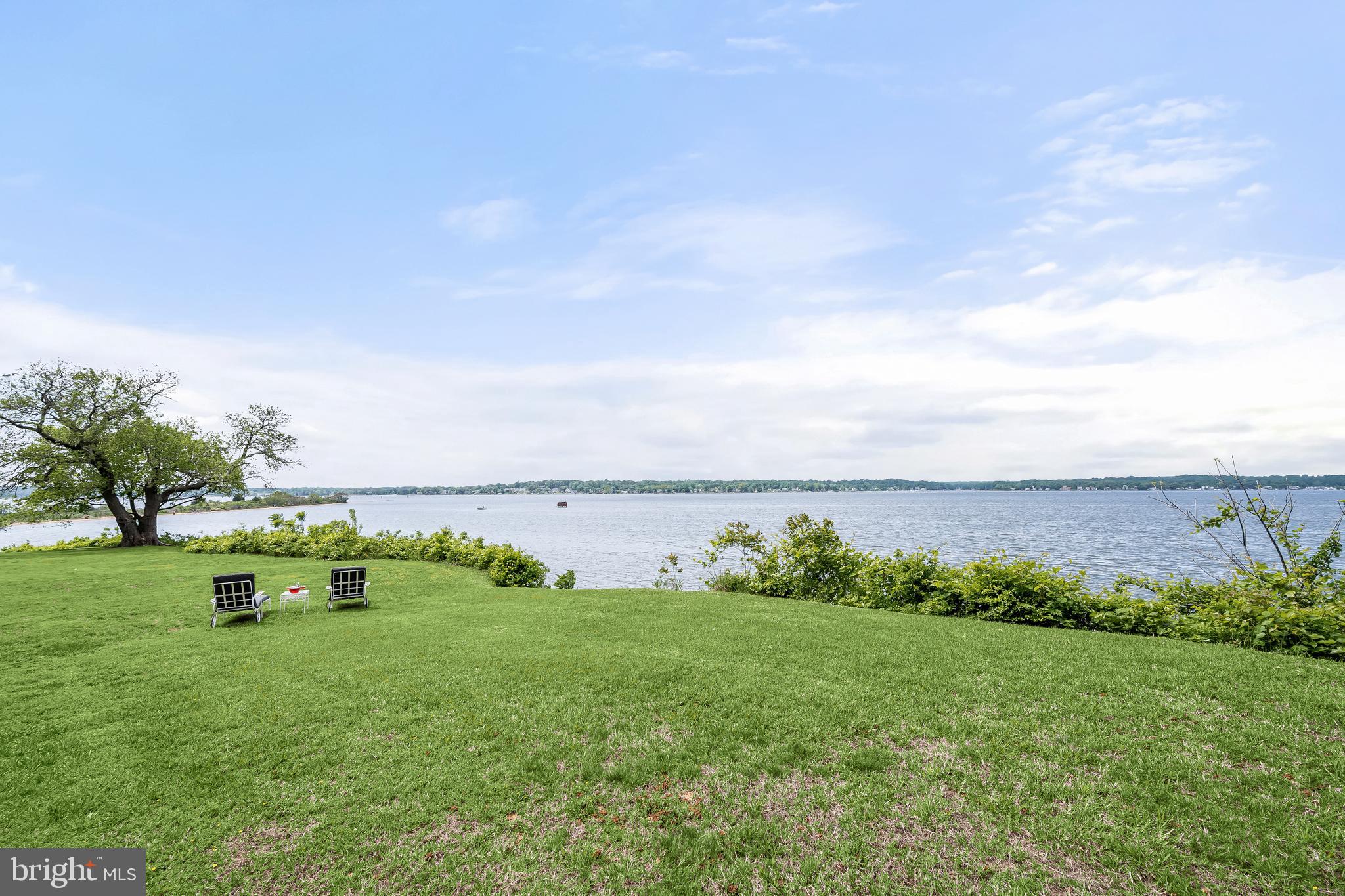 GIBSON ISLAND - Residential