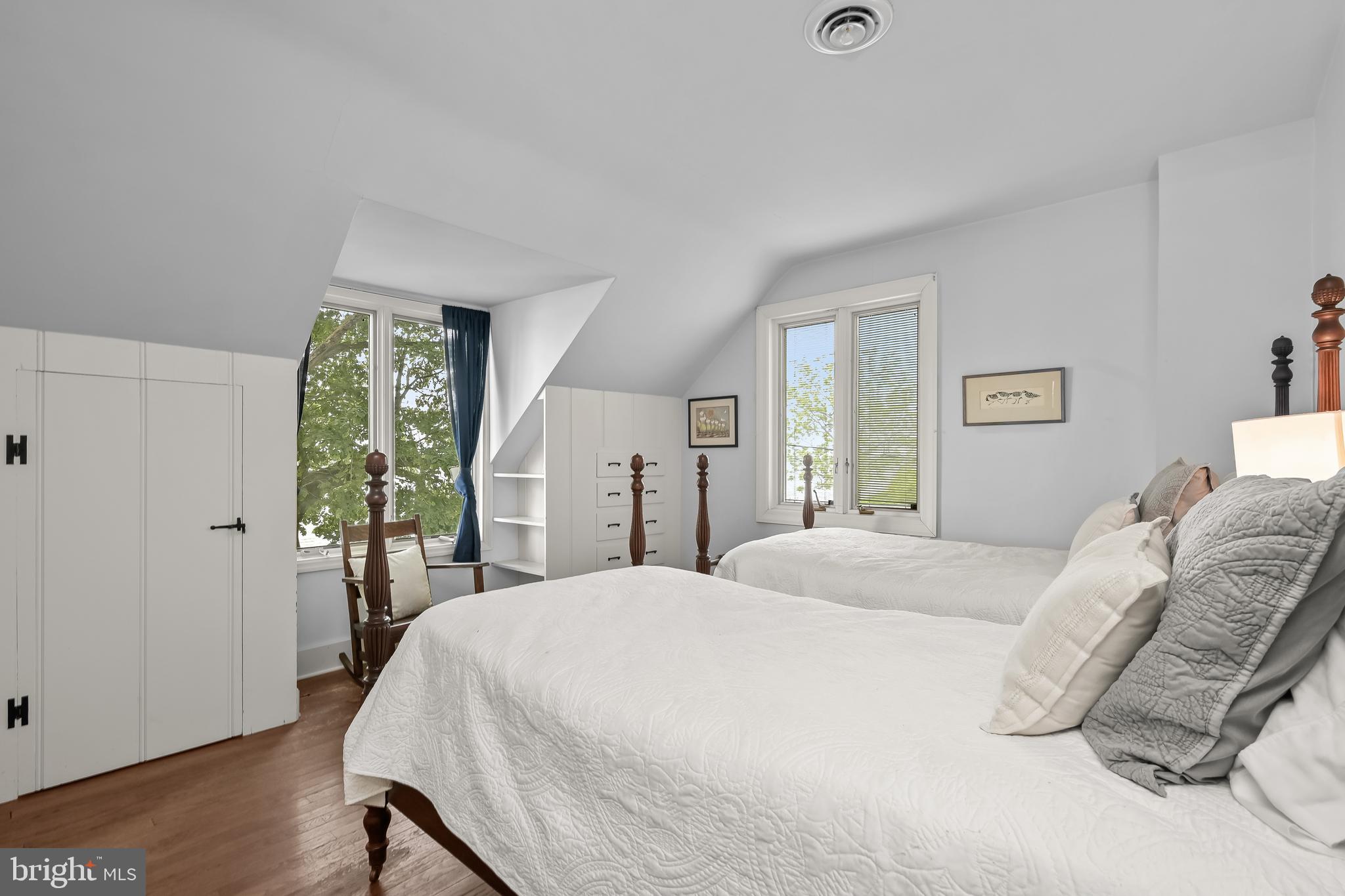 GIBSON ISLAND - Residential