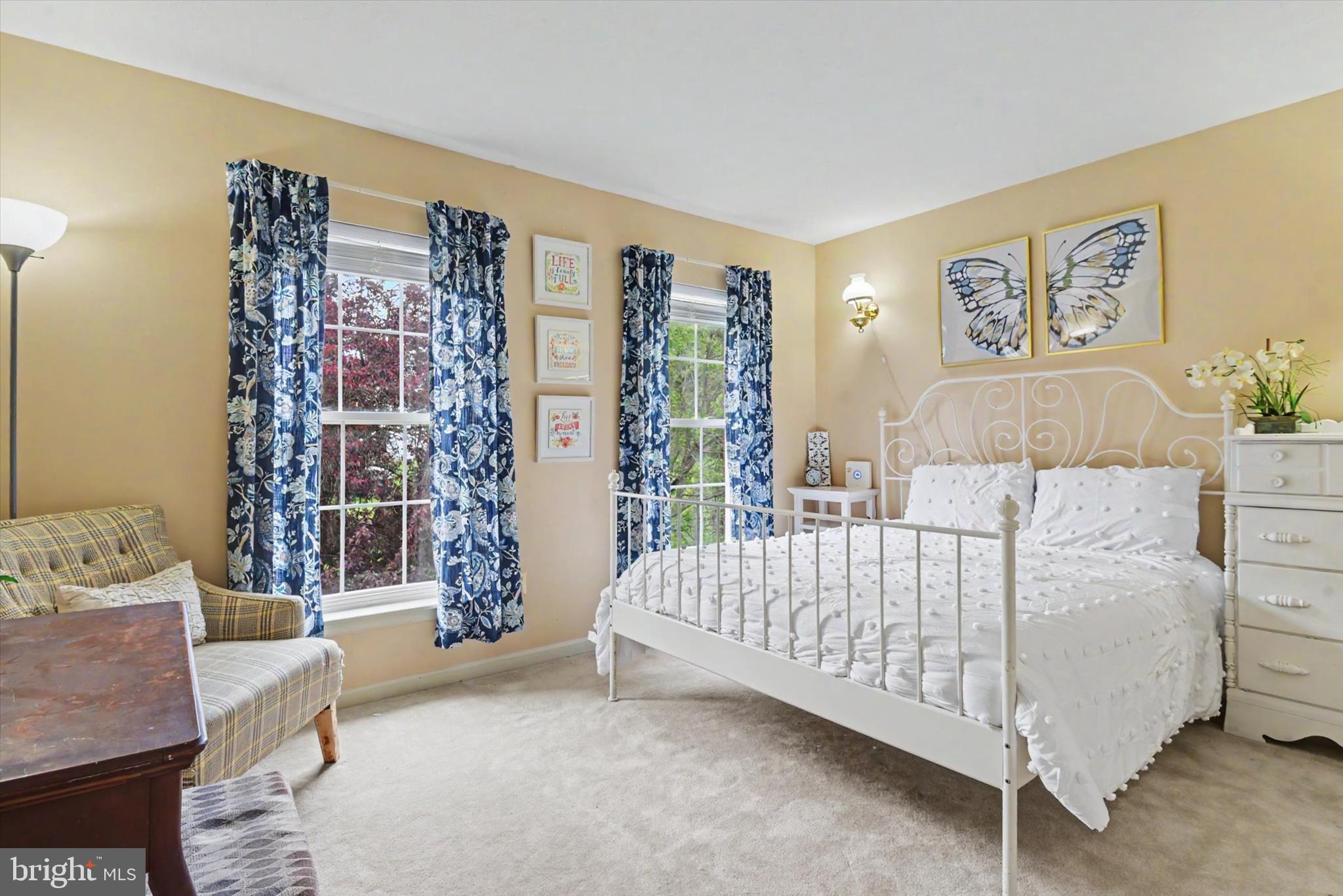 OAKMONT GREEN - Residential