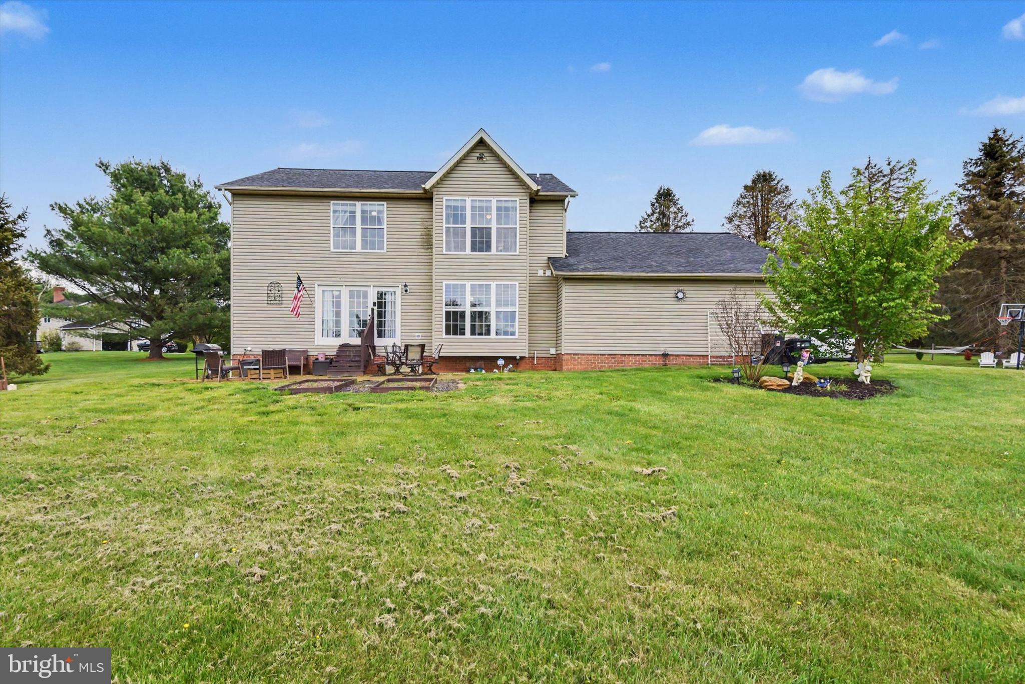 OAKMONT GREEN - Residential