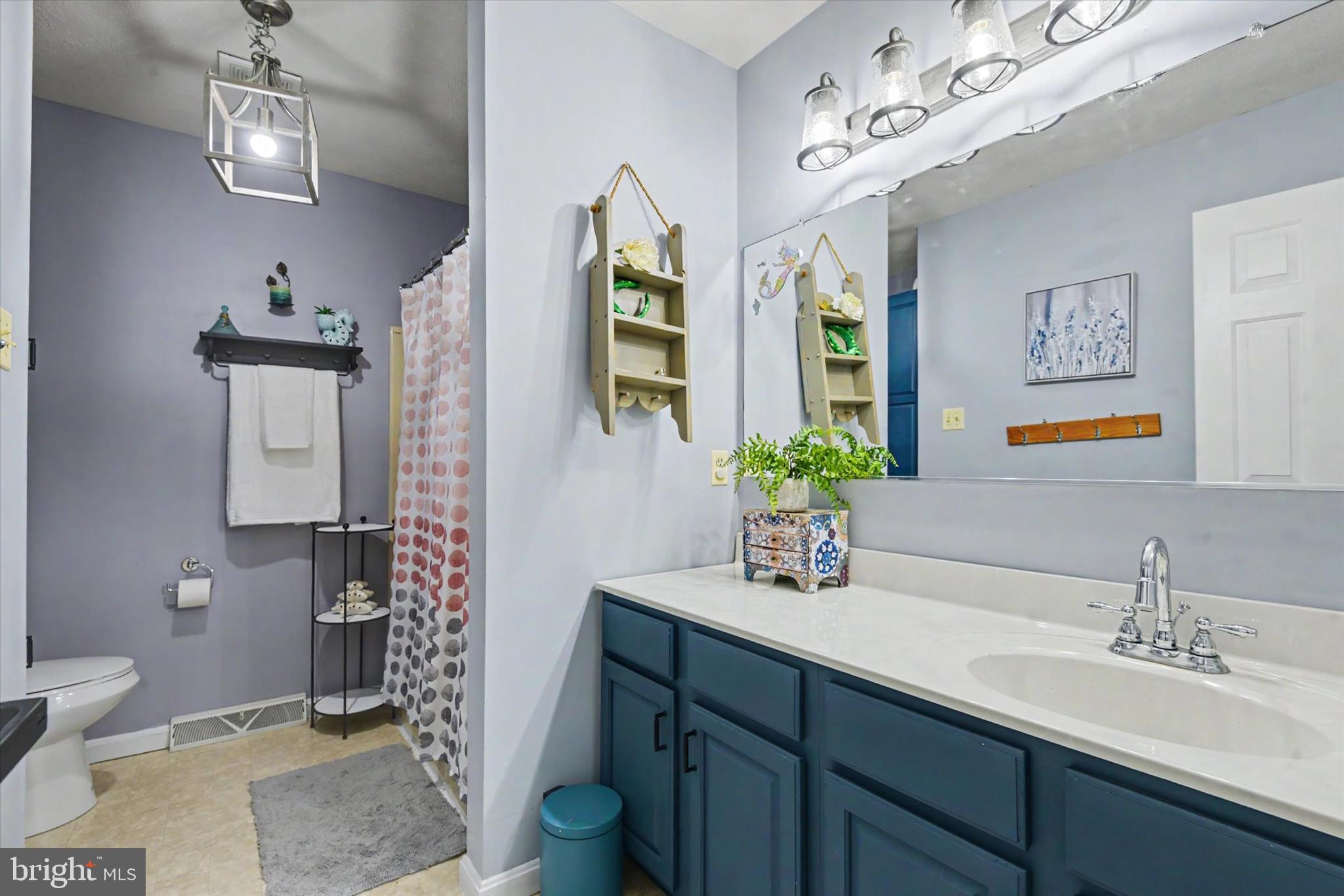 OAKMONT GREEN - Residential