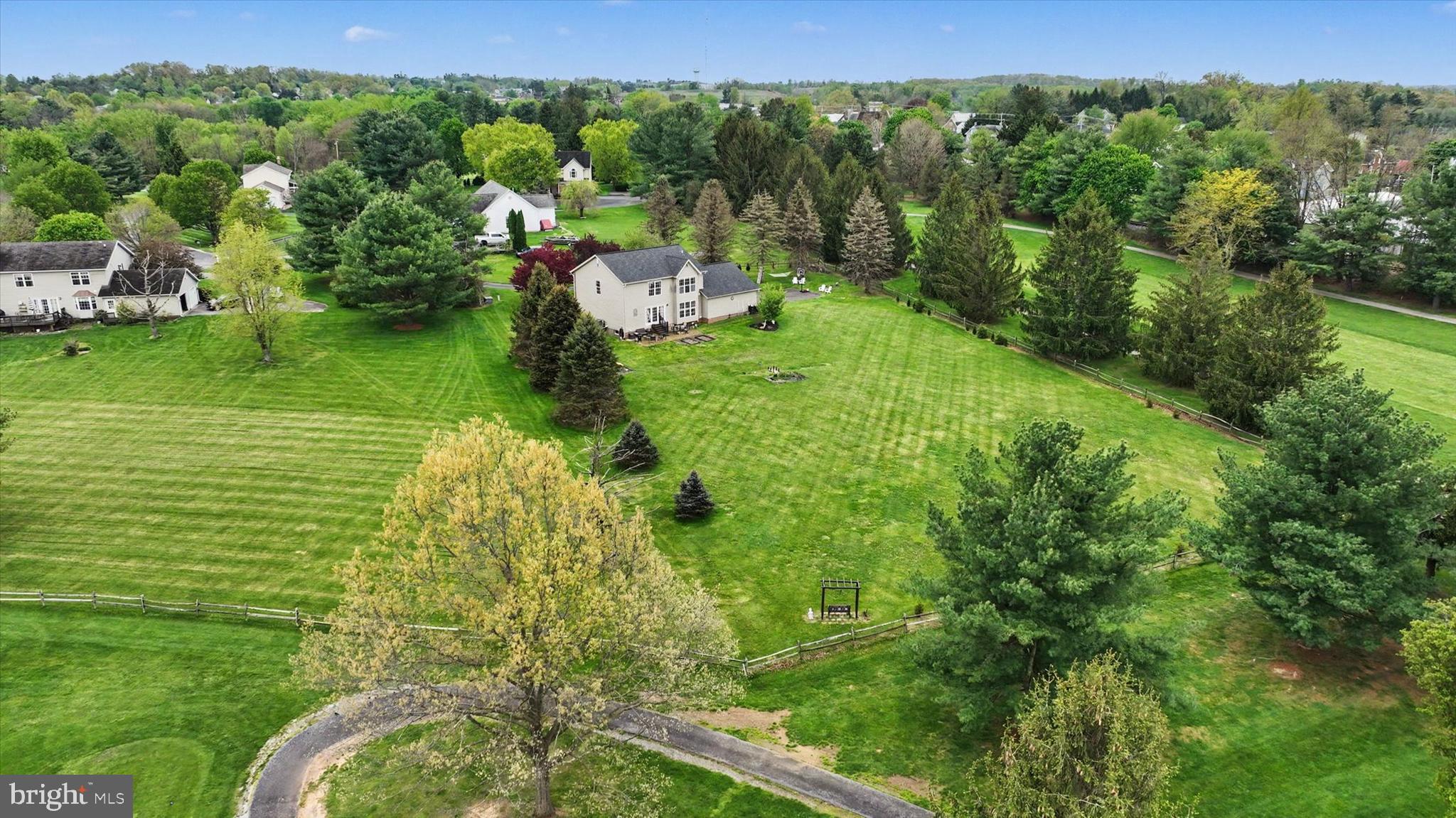 OAKMONT GREEN - Residential