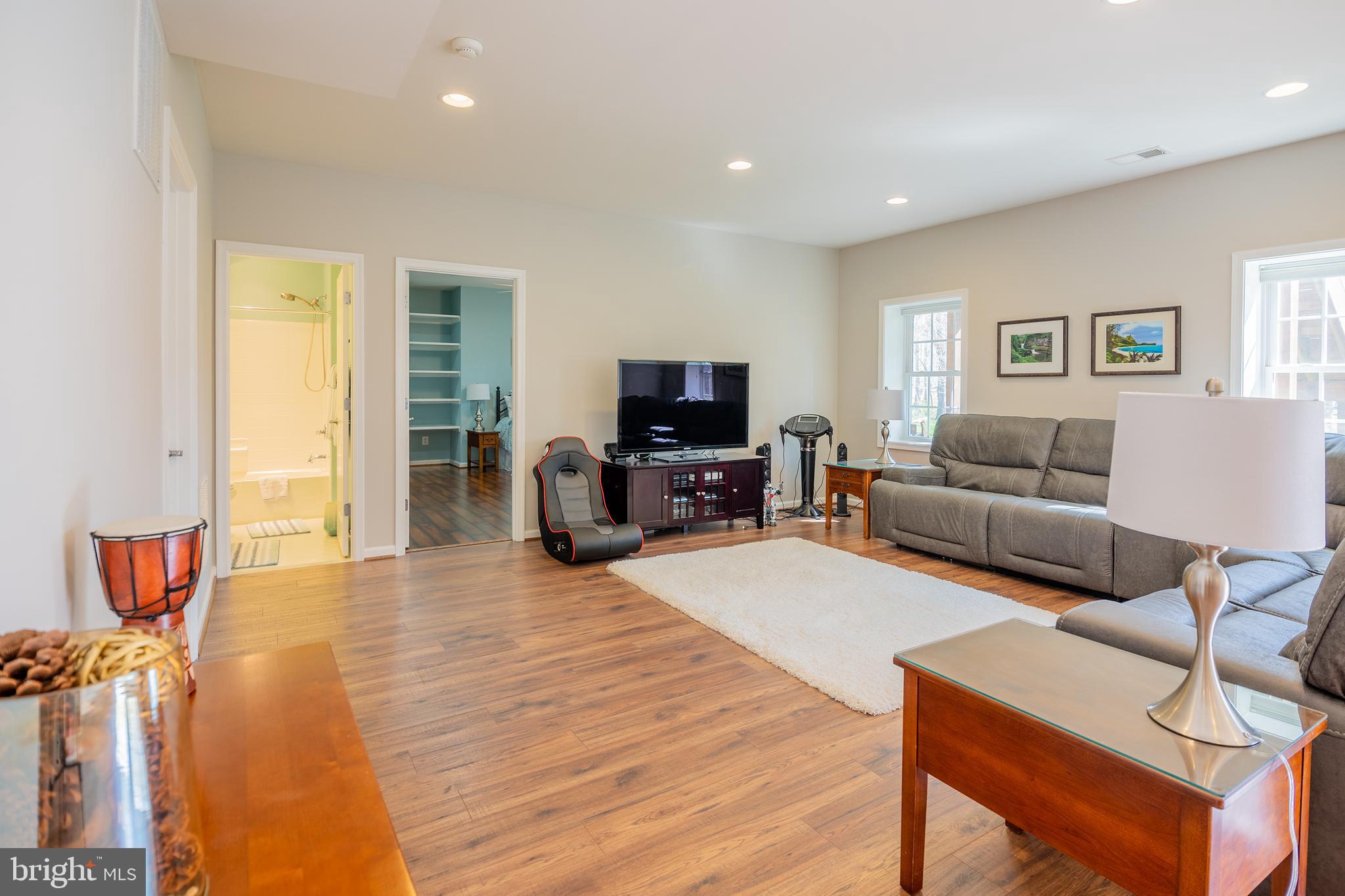 BRAMBLETON - Residential