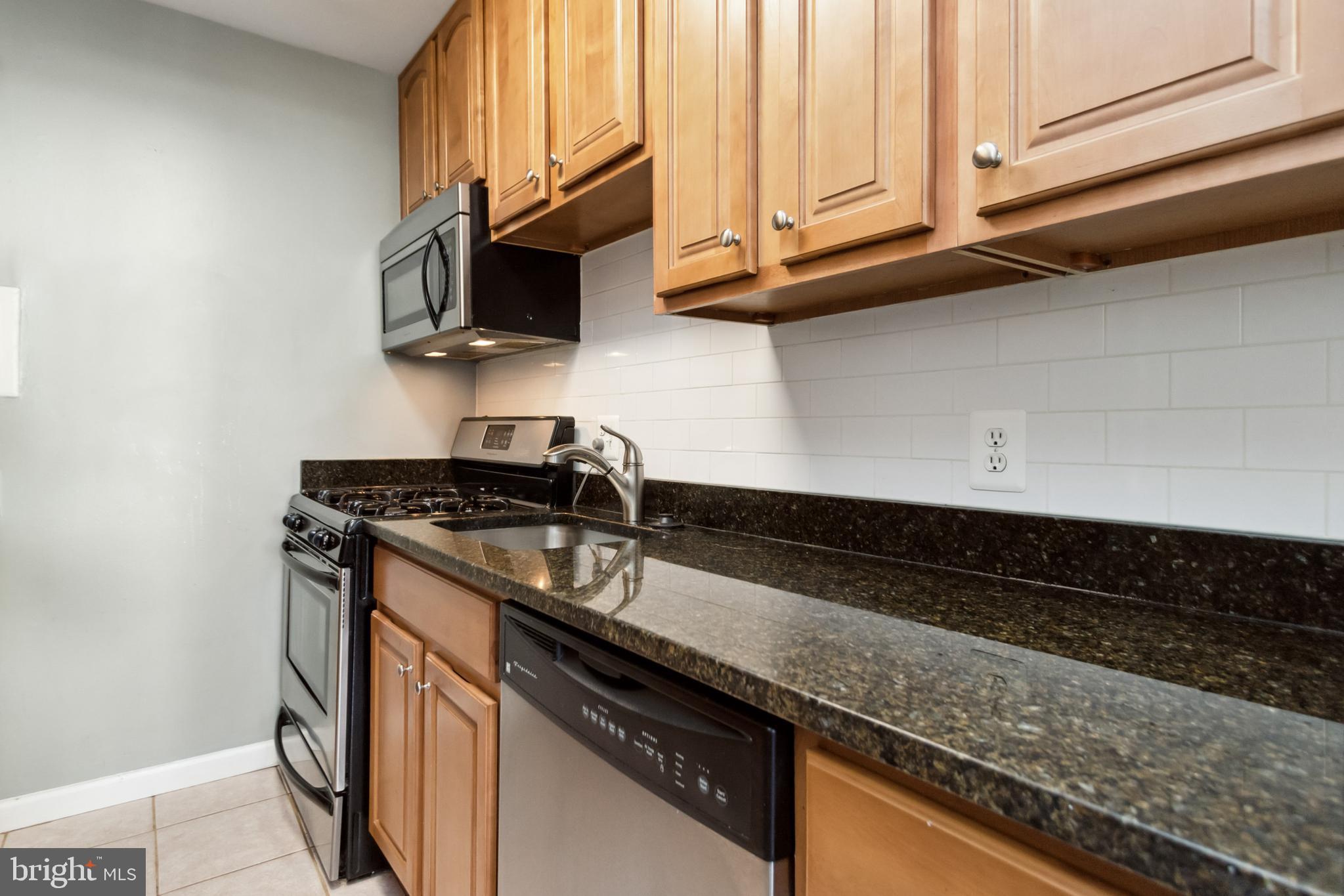 OCCOQUAN RIDGE CONDO - Residential Lease