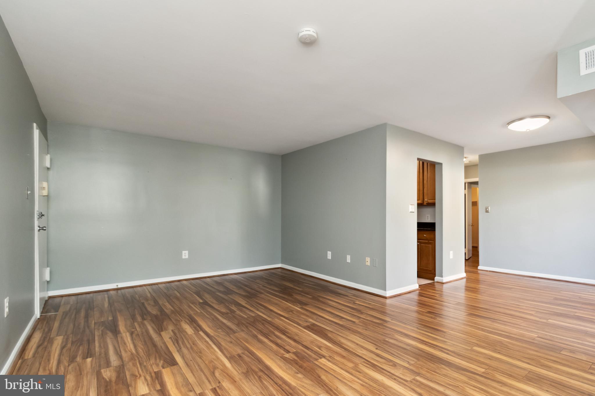 OCCOQUAN RIDGE CONDO - Residential Lease