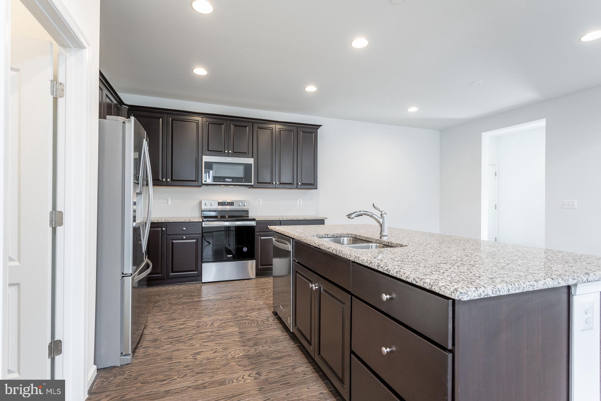 HUNTFIELD - Residential