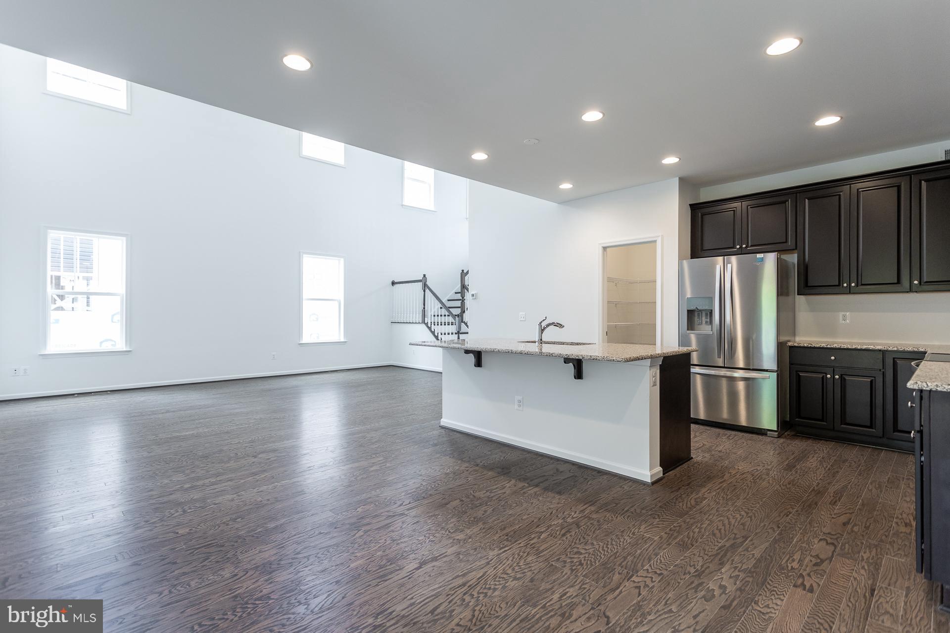 HUNTFIELD - Residential