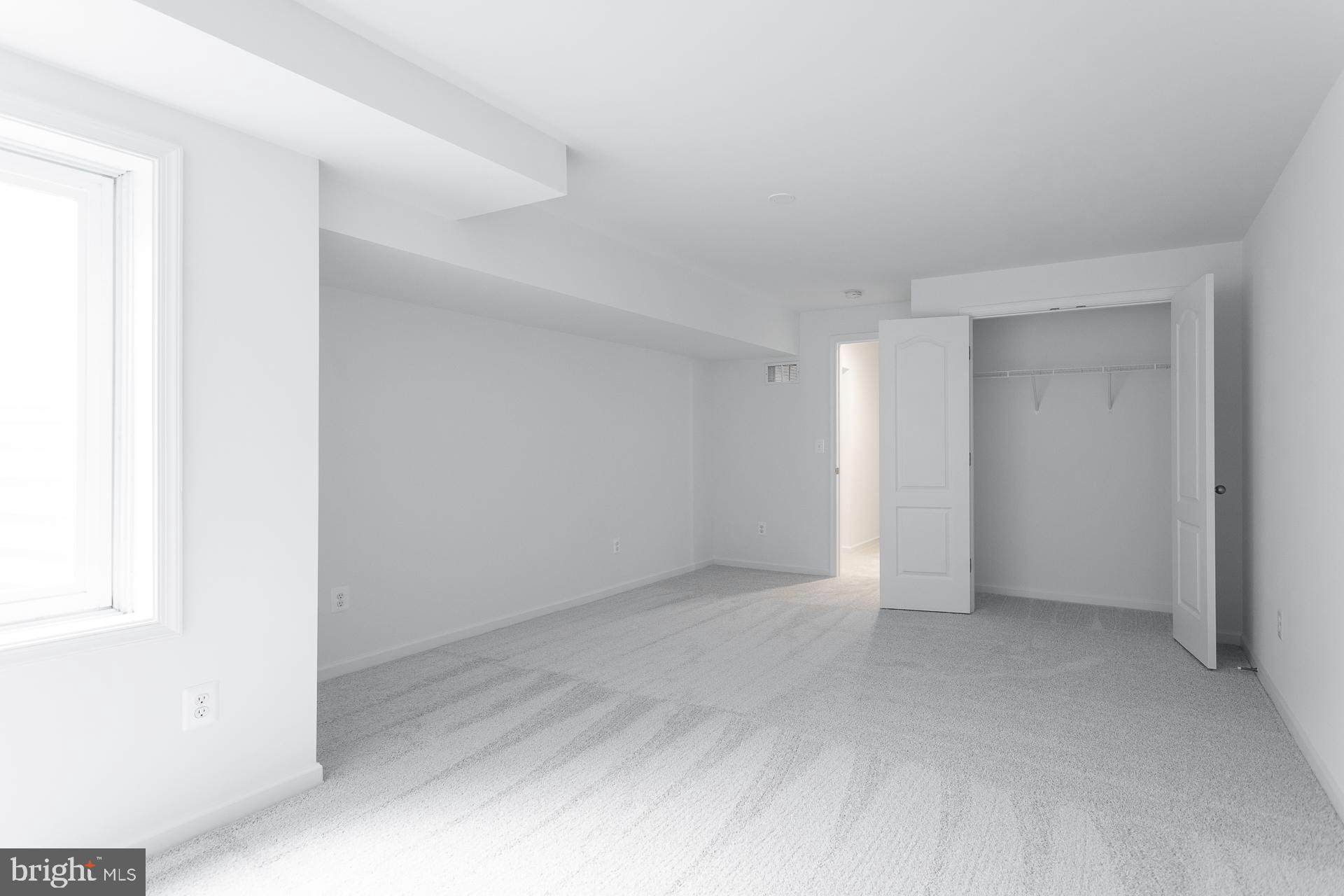 HUNTFIELD - Residential