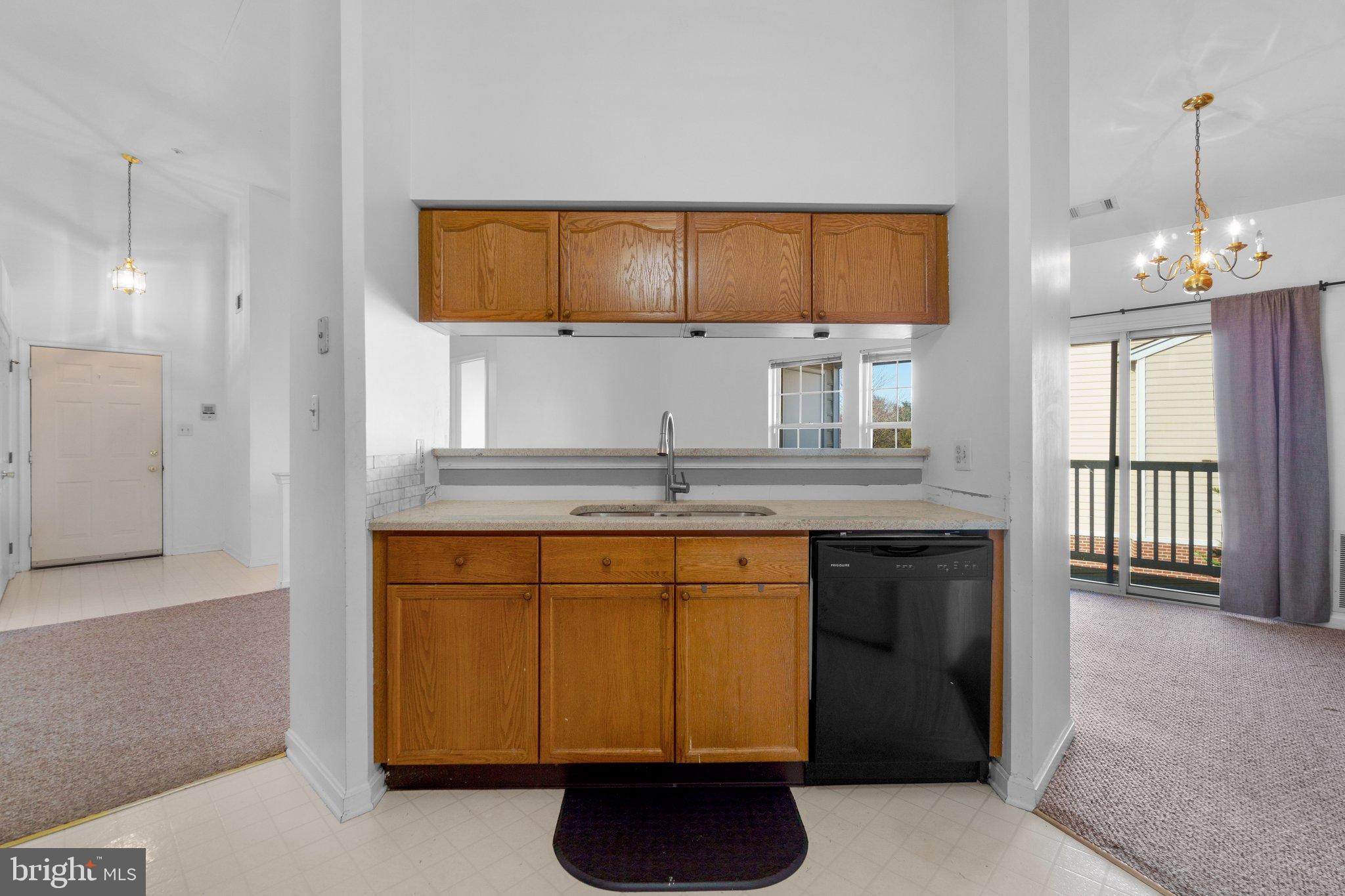 WATERSIDE - Residential Lease