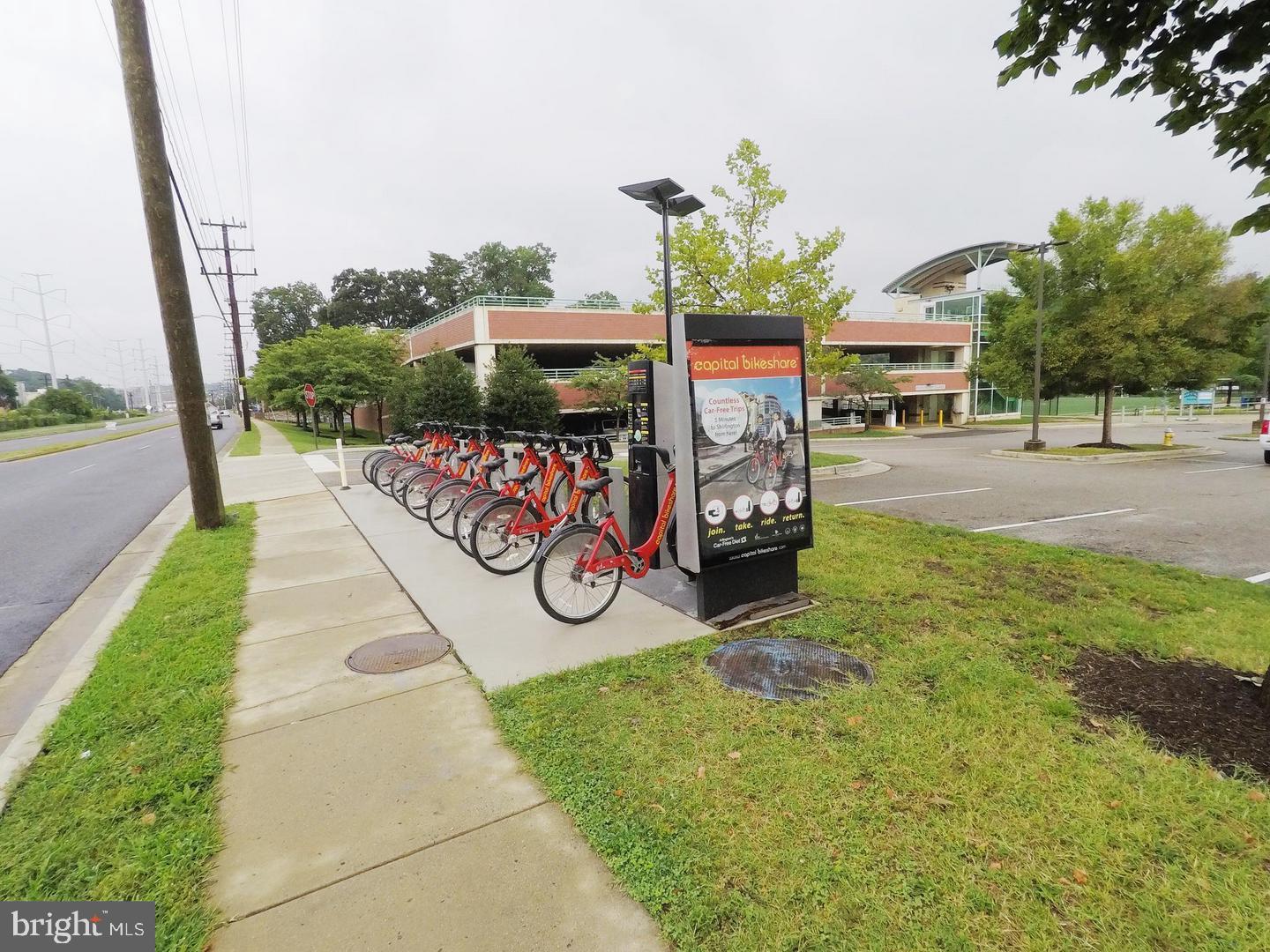 CENTURY SOUTH - Residential Lease